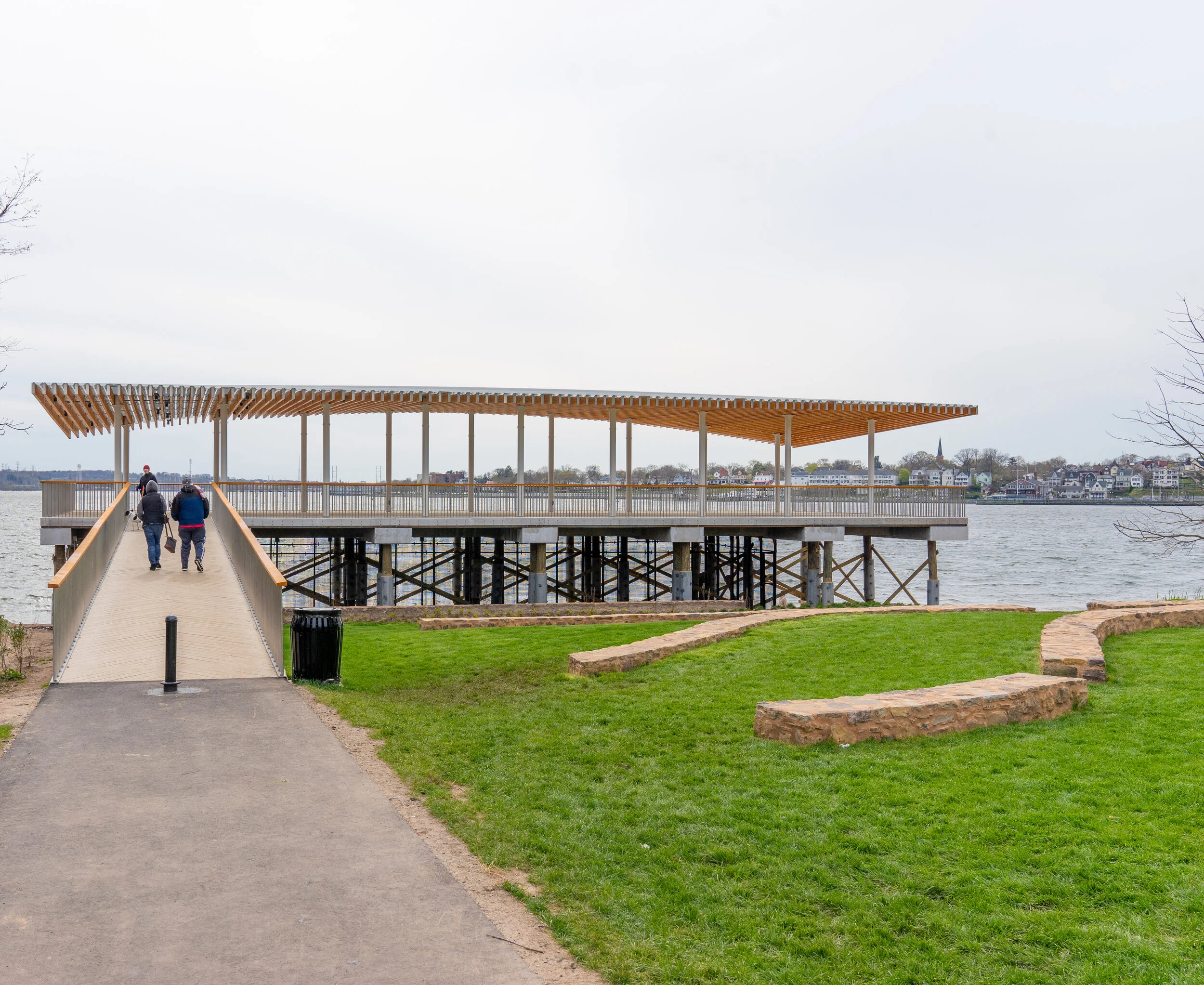  Conference House Park is located at the southernmost end of Staten Island. A historic farmhouse sits atop a hill overlooking the Raritan Bay towards New Jersey. It was here that American and English forces met in September of 1776 to try to negotiat