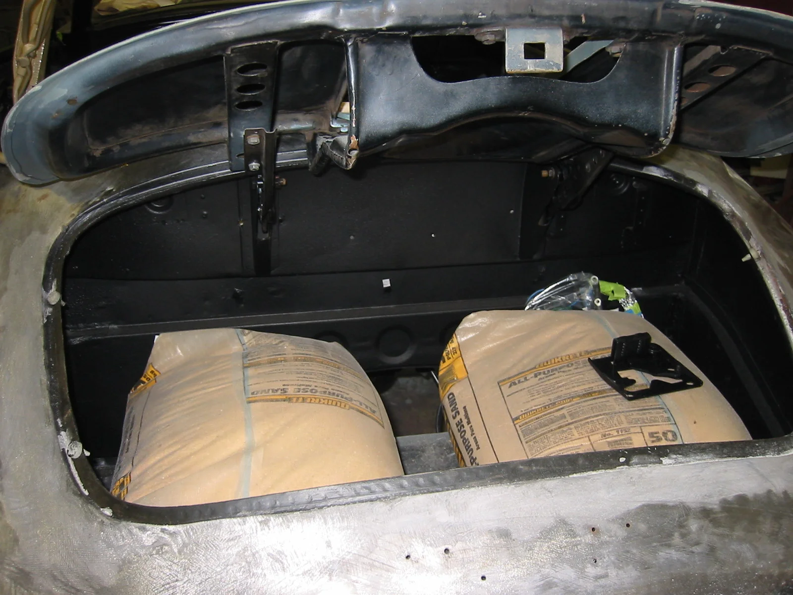 20130713 - 200_lbs_and_a_better_latch.JPG