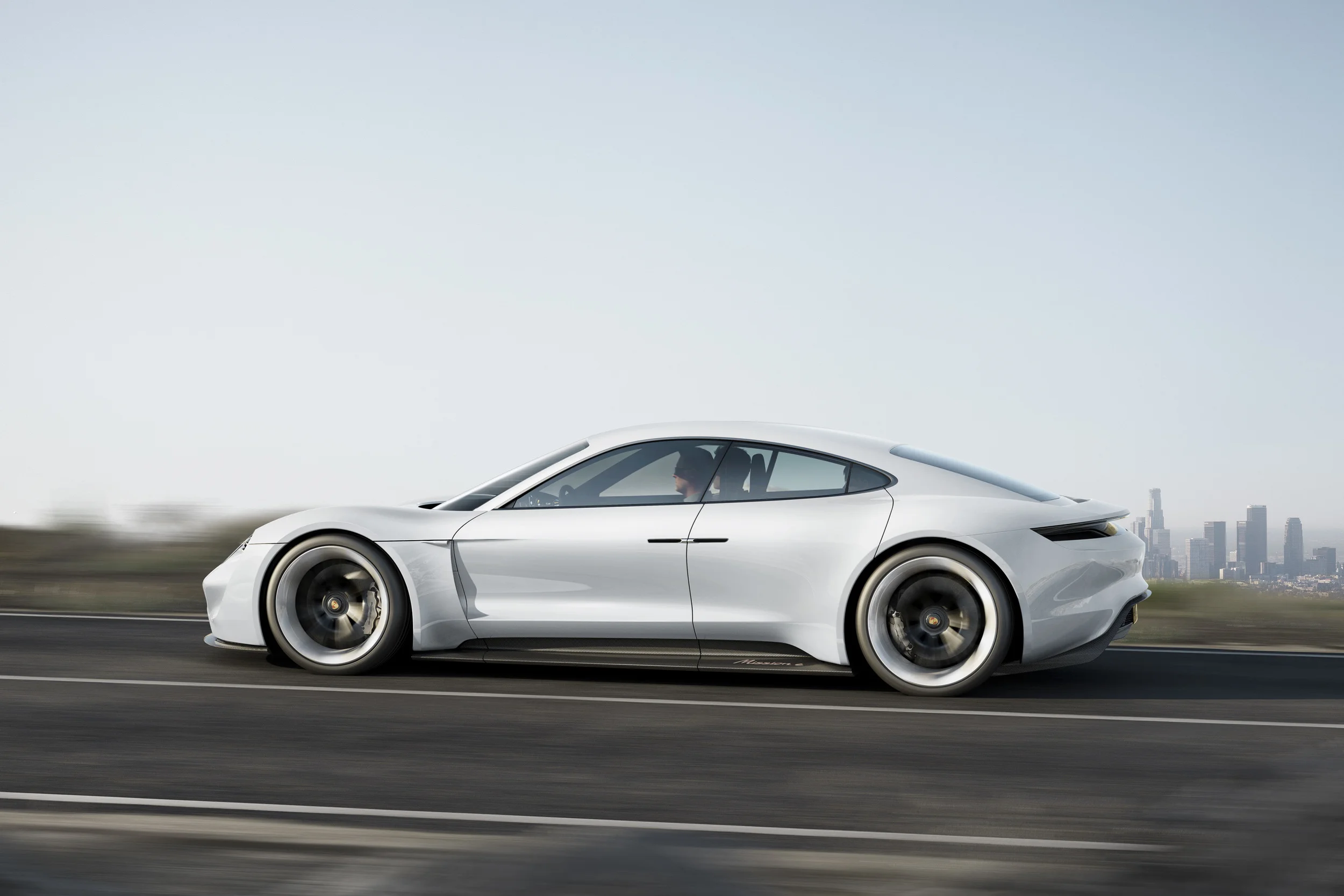 Porsche media gallery: http://press.porsche.com/