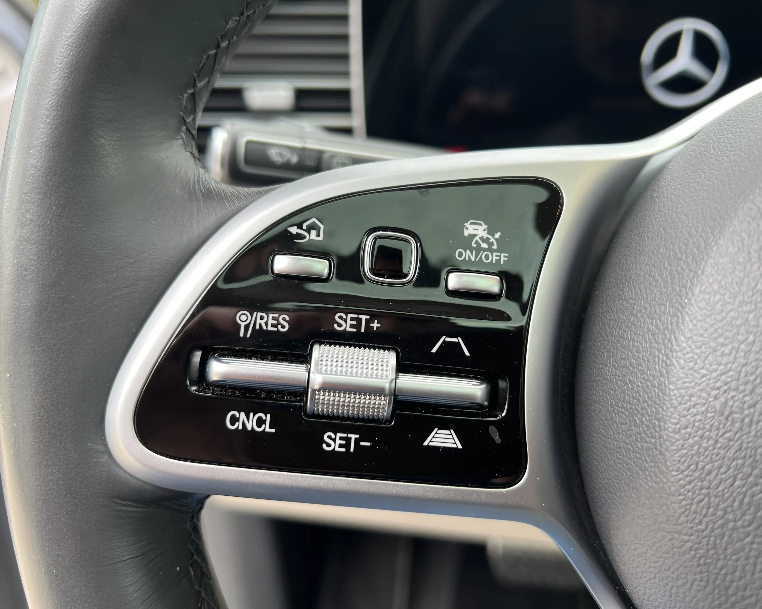 2020 Mercedes-Benz GLS GLS580 - Photo 23