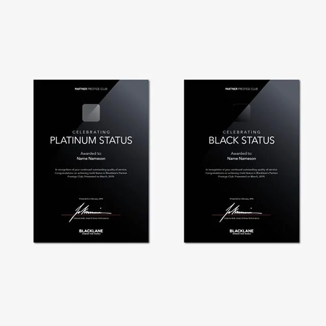 ⚪️🔶⬜️⬛️ Diplomas designed as part of the new rebranding of @blacklane. As a chauffeur you can go for platinum or (the best) black status. 
On the next slide you can see the silver and gold status with the pin that follows. 👉🏼 #brand #designer #bra
