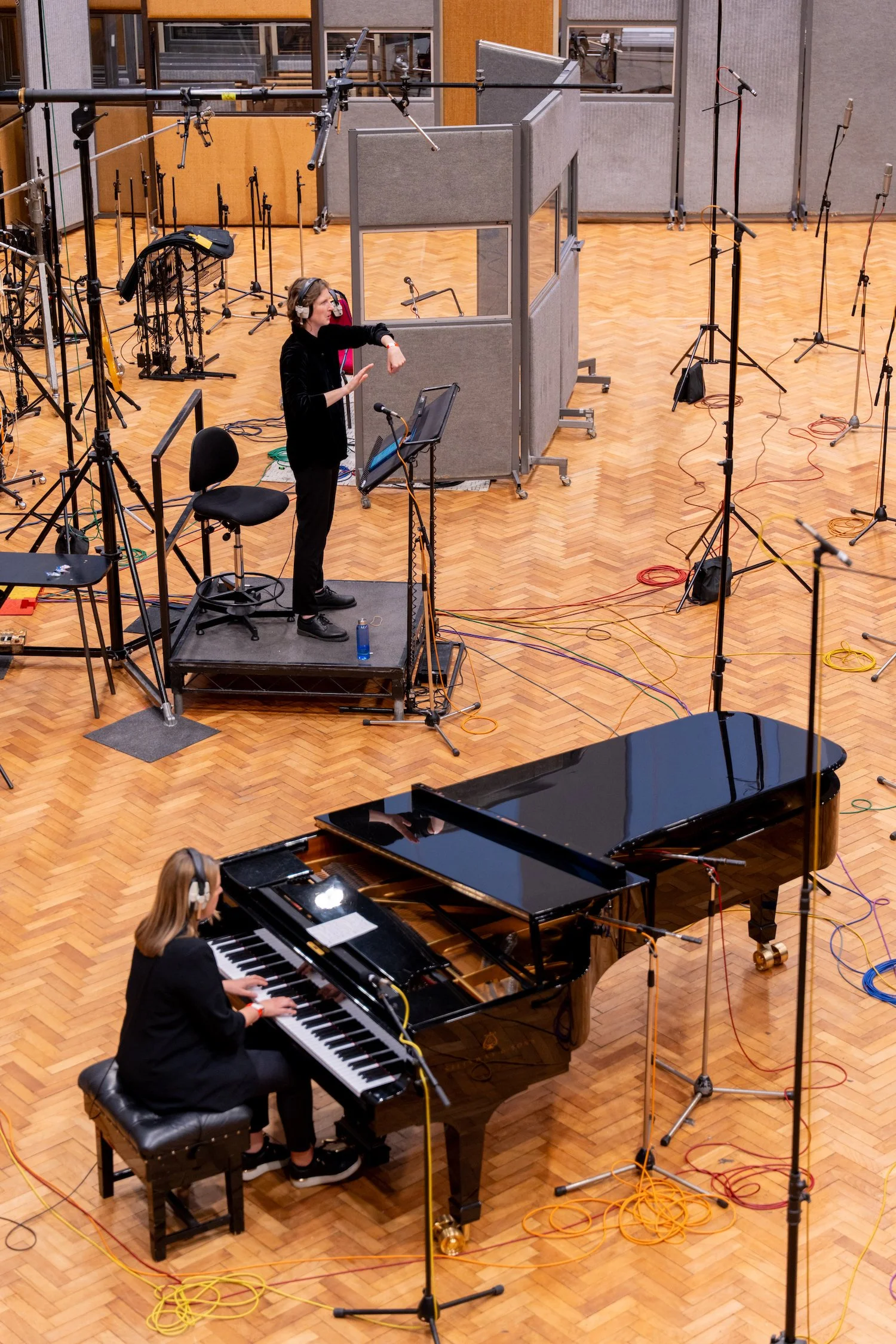 Joy Ellis accompanying Rock Choir at Abbey Road 5.jpg