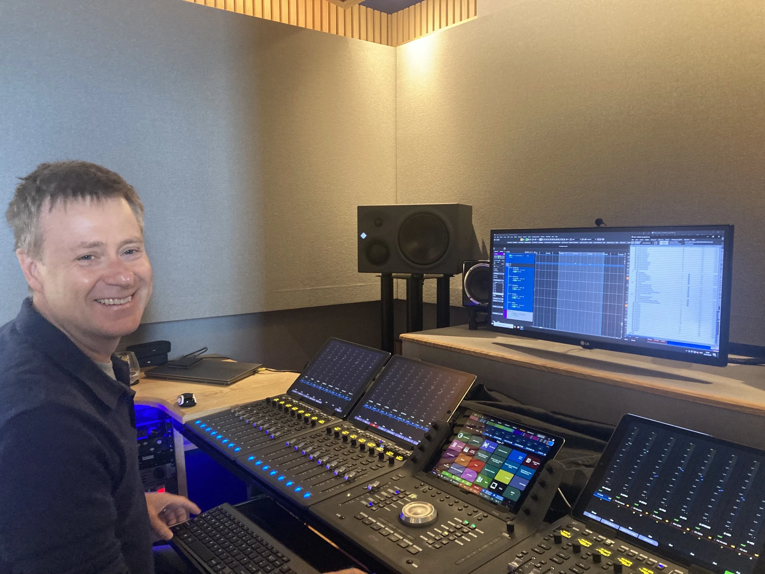 Mixing at the Blue Studio with the amazing Andrew Tulloch