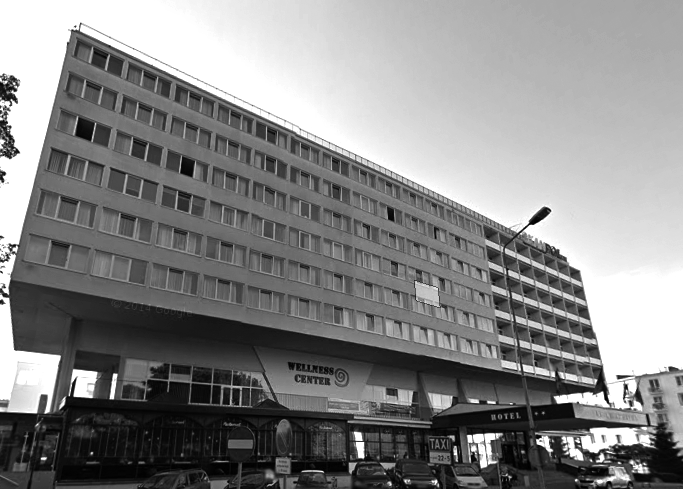 Hotel on Tapered Concrete Supports, Kolobrzeg, Poland