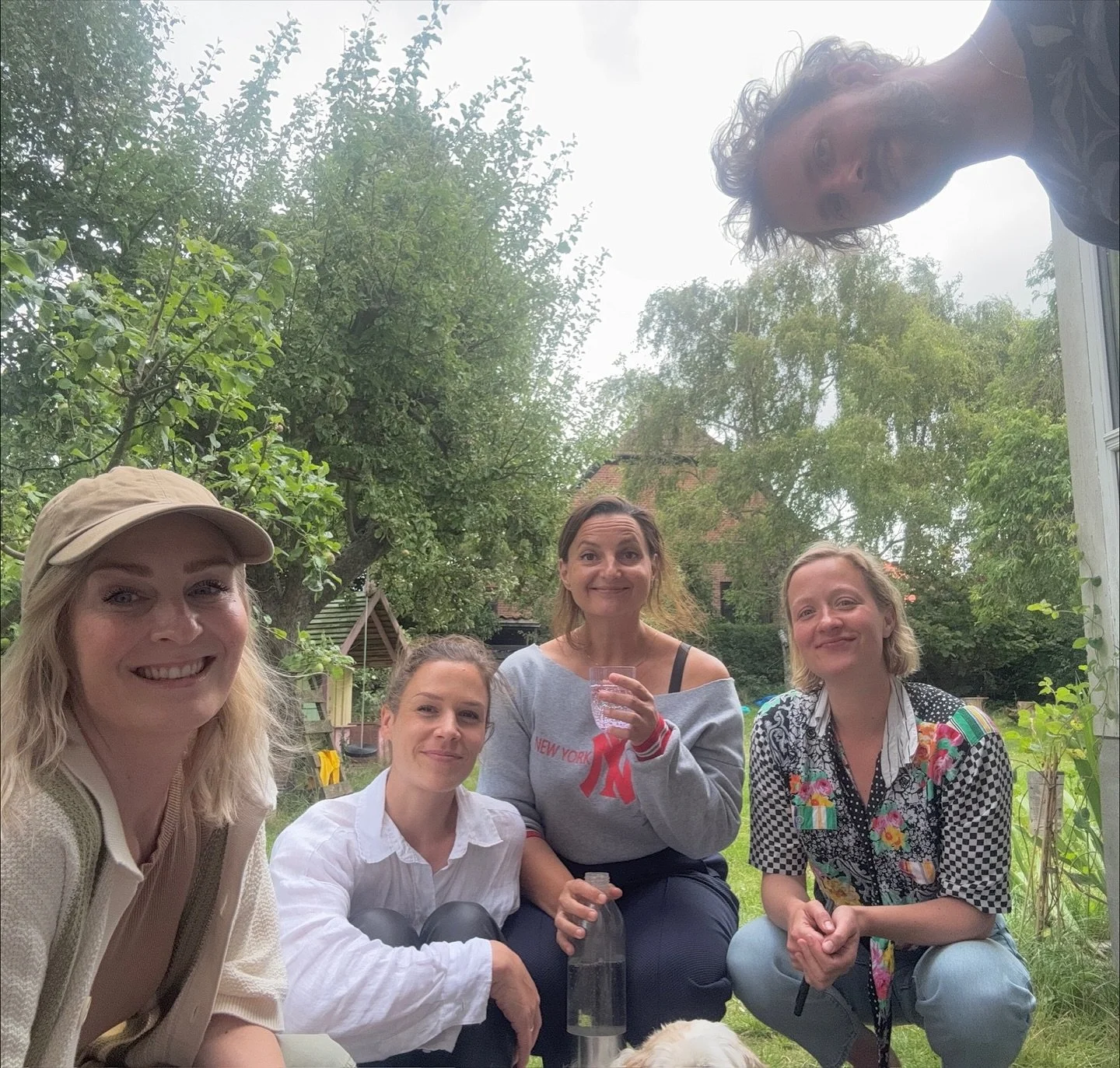 Hvor vi bare elsker at v&aelig;re en del af dette univers p&aring; @eellaaugusta og @krishundrede nye smukke sang Fort&aelig;l Mig🦋💎 

Endnu et stort TAK til @emilfalk ✨✨