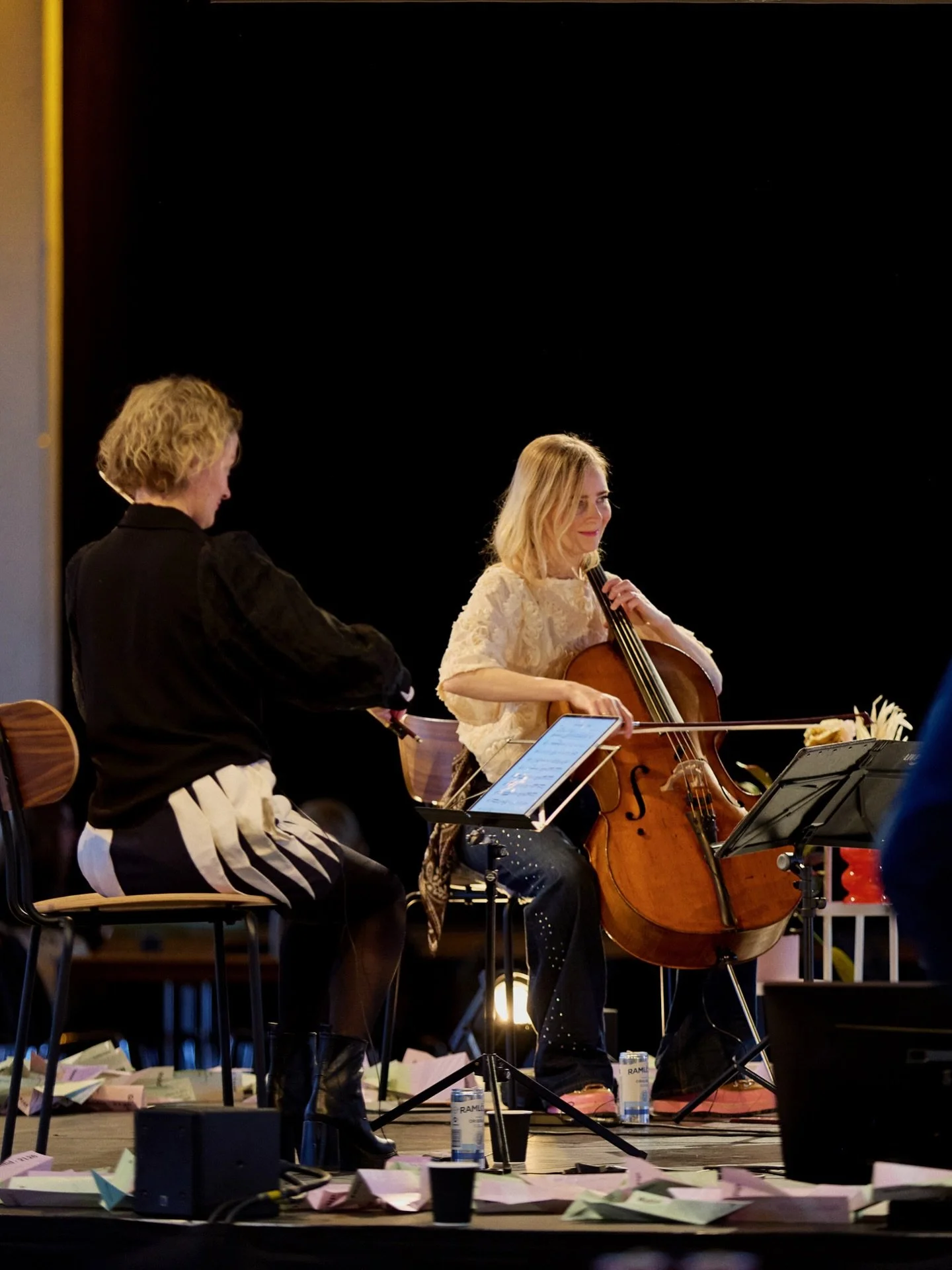 Forandringskraft 2026 🤍 

Omgivet af papirflyvere med h&aring;b, id&eacute;er og dr&oslash;mme spillede vi til dette &aring;rs Forandringskraft og fik lov at runde ballet af i Tap1 med rundkreds ✨

📷 @niklasadrianvindelev