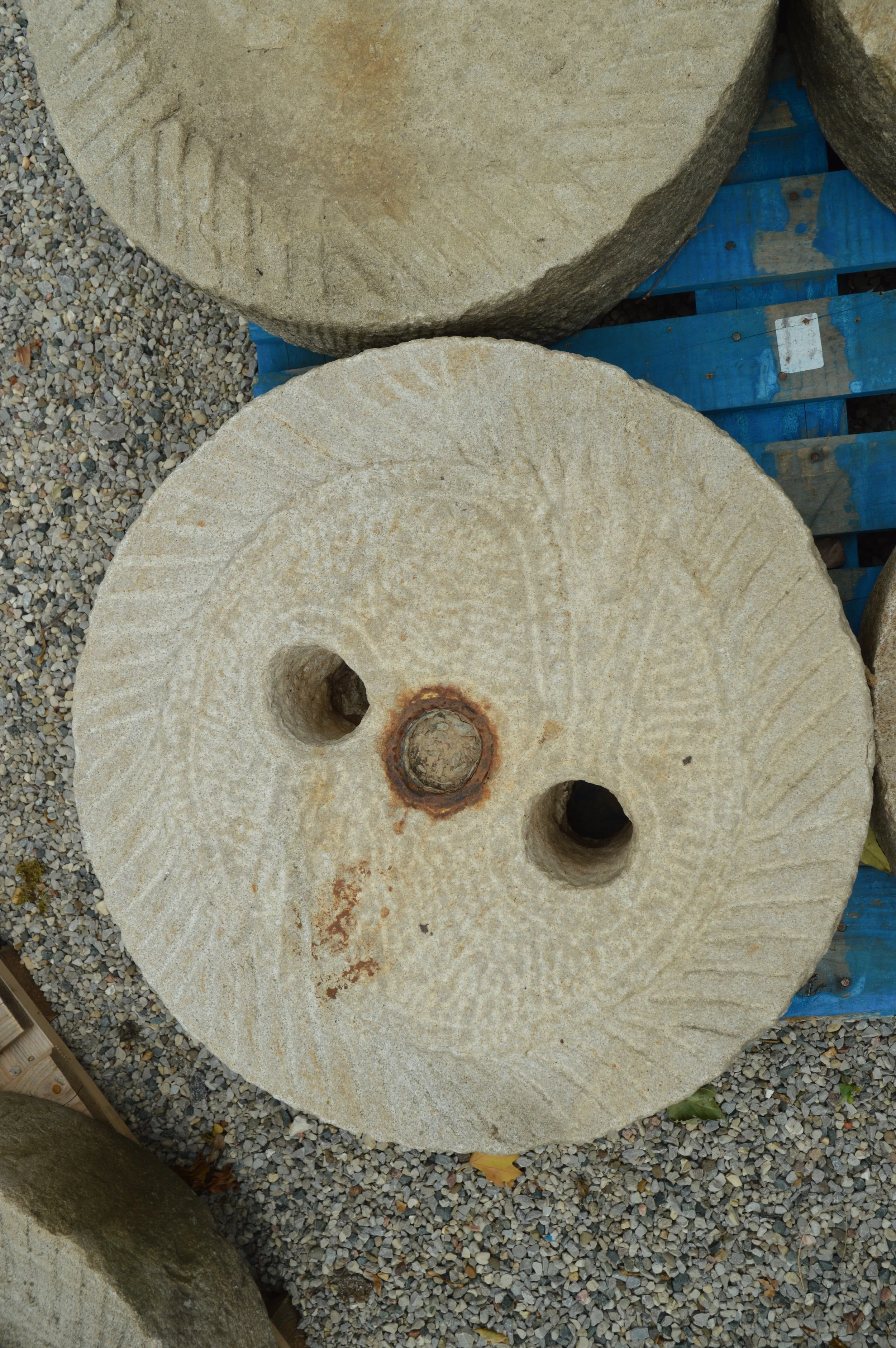 Millstones_103-1.JPG