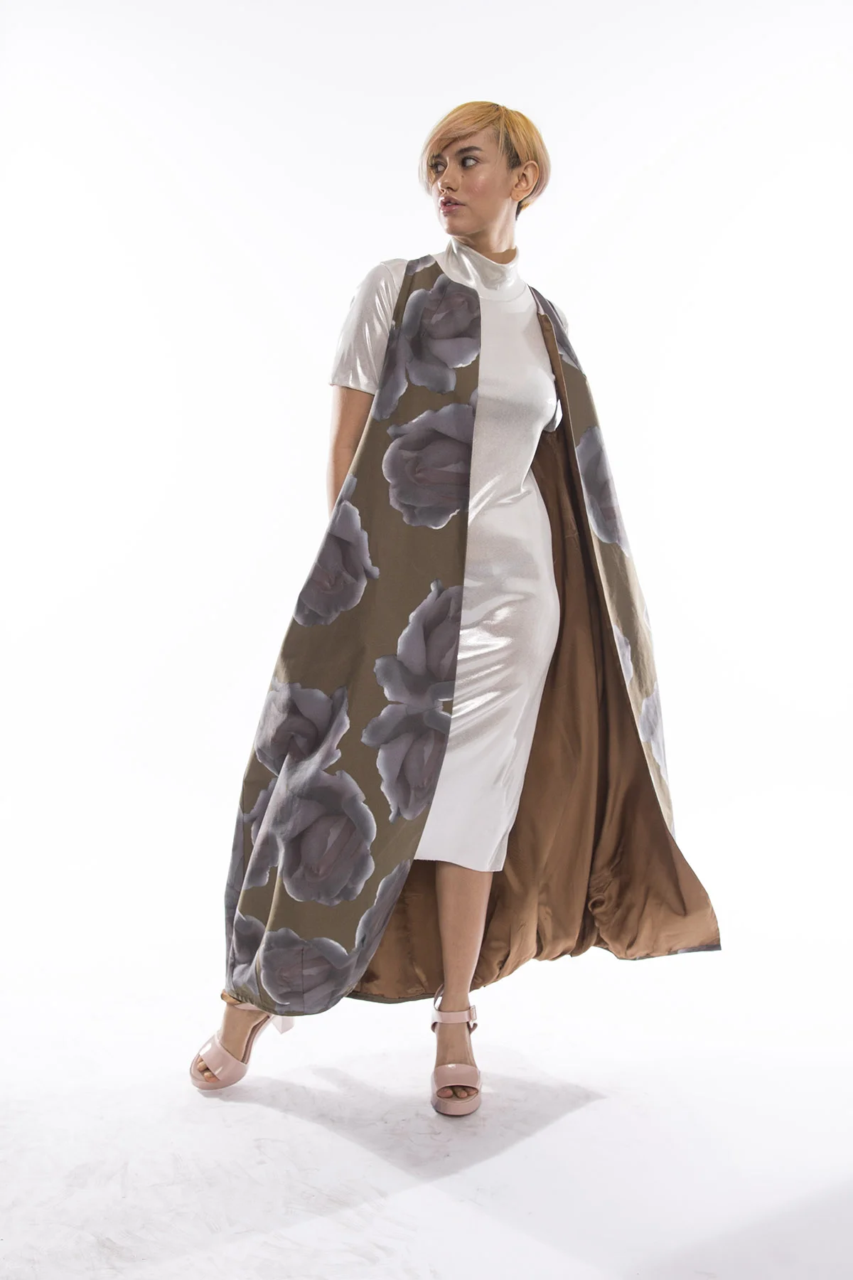 vest and shiny dress apple 12.jpg