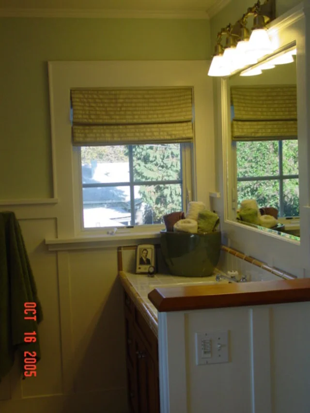 081_DSC03373 - Mewes - Master Bath 1.JPG