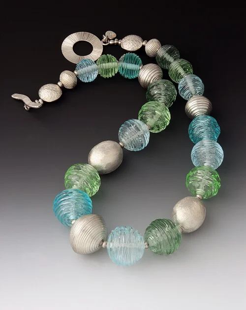 N 910 Aqua Cocoon.jpg