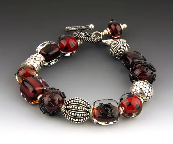 B 988 Red and Black.jpg
