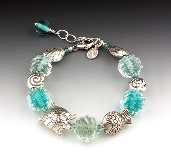 B 957 Aqua Shore.jpg
