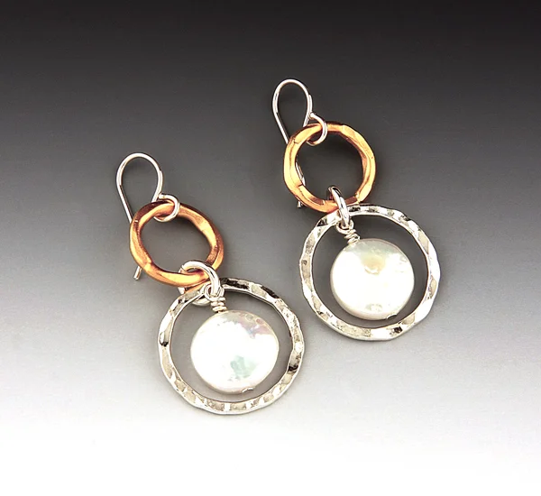 E SS 8 hammered Ring Vermeil and Pearl.jpg