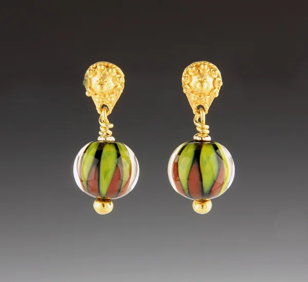 E 814 R Chevron Post Rust.jpg