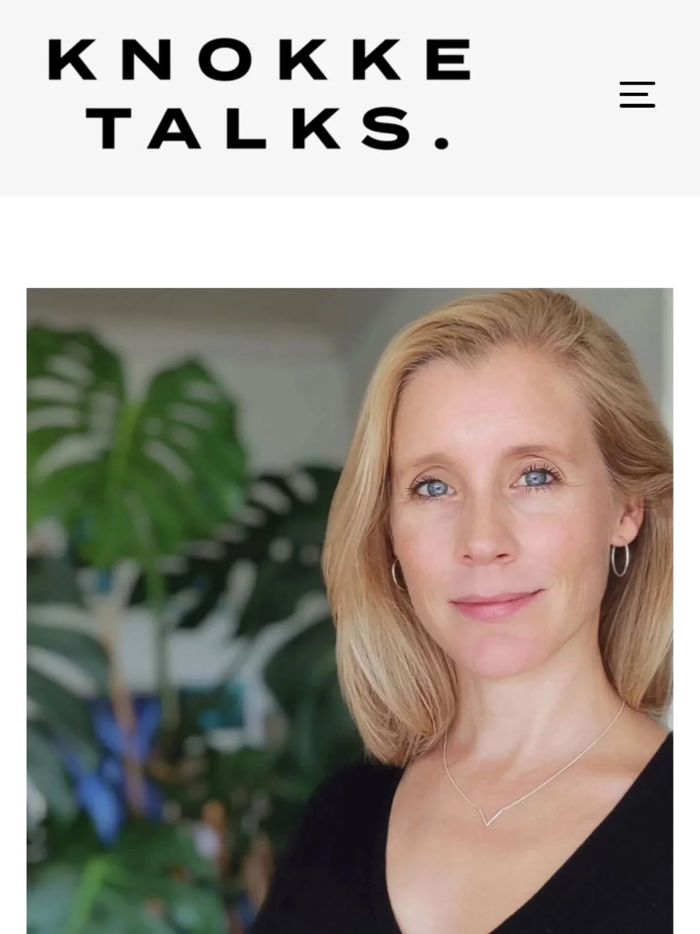 Dank u @knokketalks 🫶🍀 In dit interview ontdek je een beetje meer over mijn kunst &eacute;n enkele fijne adresjes aan de kust. 🩵
.
.

#knokketalks #artfeature #summerstories #knokke #artistlife #collageart #femalearist #knokkeheist #knokkelezoute 