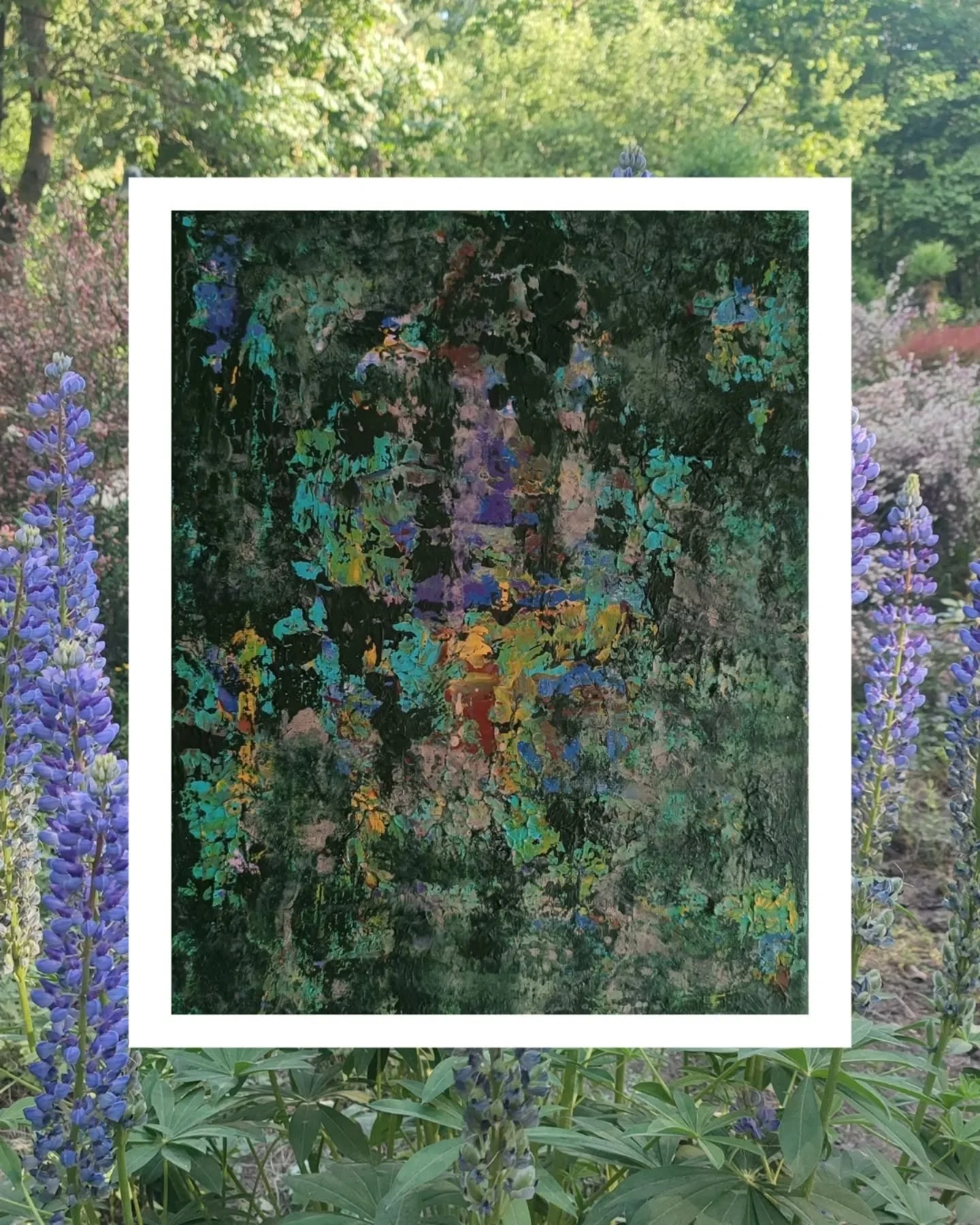 Hidden Bloom.🪻🌿🌼 Some beautiful spring flowers, colors and greenery inspired this little painting.

30x24cm 

If you&rsquo;d love to bring nature-inspired art into your home, maybe this is the one that resonates with you. ✨

For info, sizes or pri