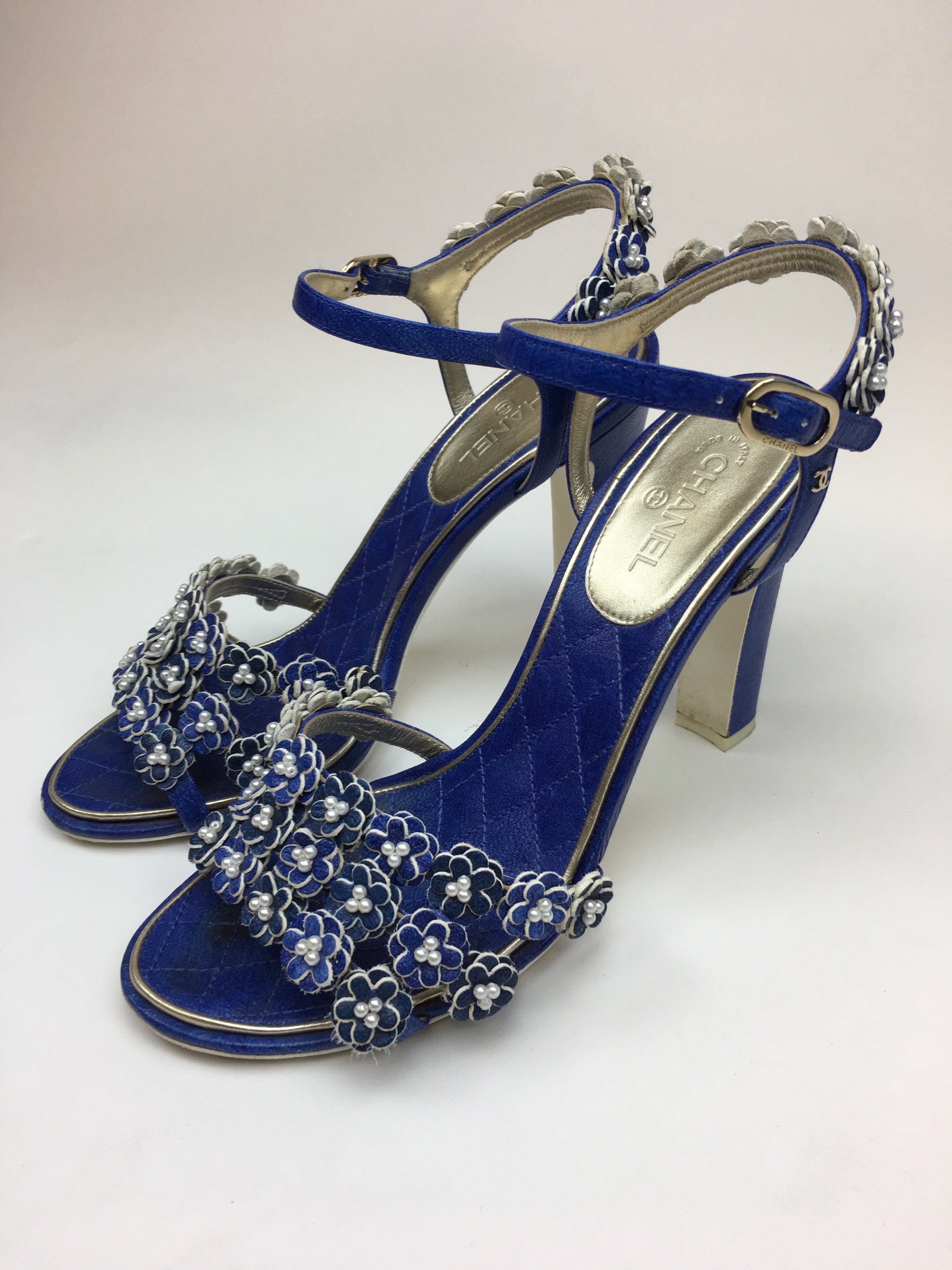 chanel sandals blue