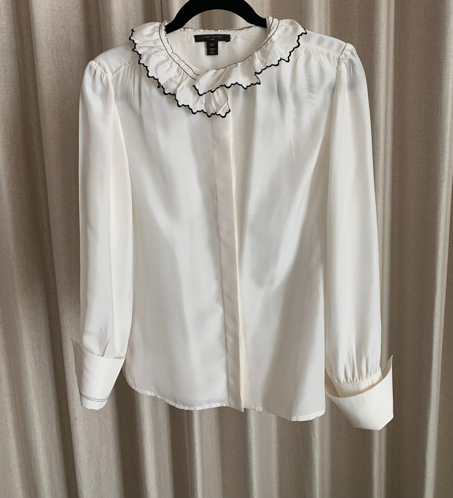 Louis Vuitton White Blouse with Black Trim Ruffled Collar — The