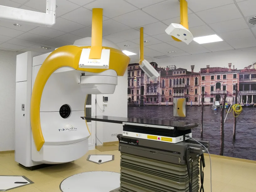  Acelerador Novalis (BrainLab)