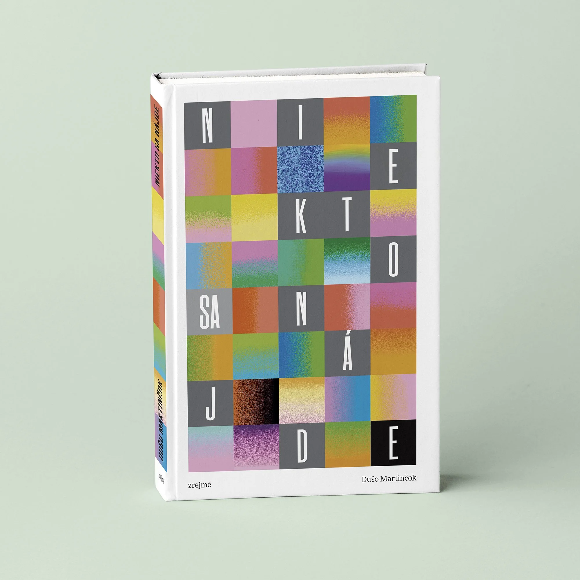 21.9._niekto_sa_najde_mockup_obalka.jpg