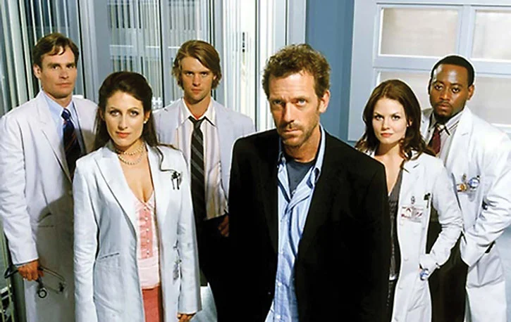 How NOT to dress on rotation. Except maybe Wilson and Foreman, they’re apparently the only ones who got the professional dress memo. (Puh-lease Cuddy, you’re an administrator!) (Image)