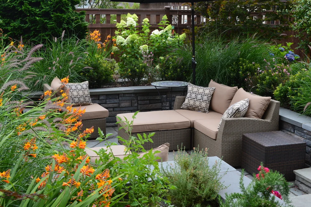 lush outdoor living