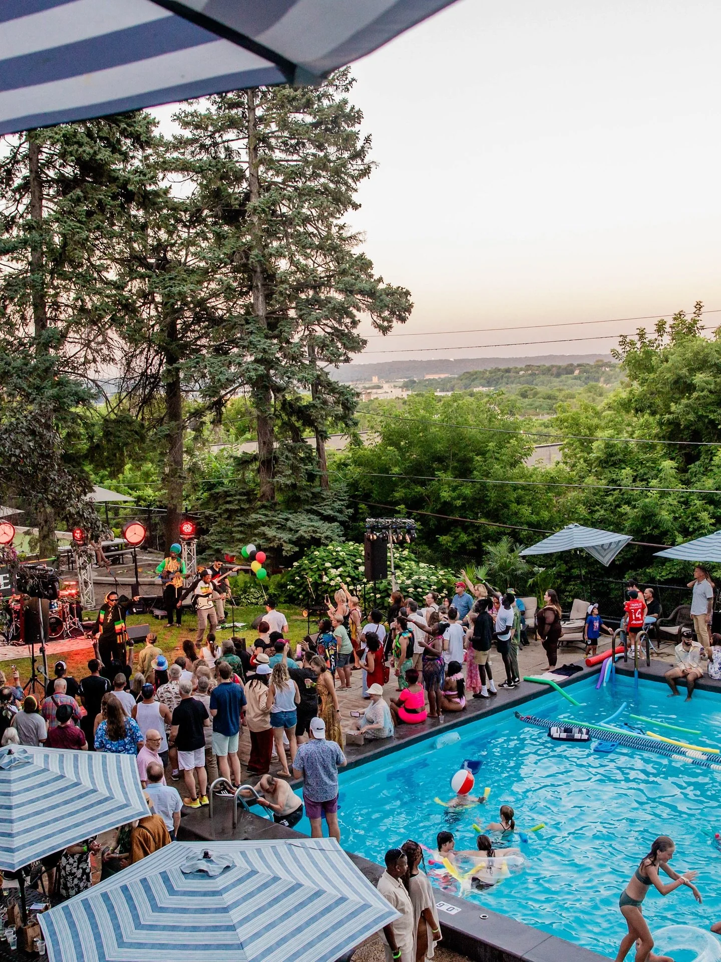 Summer 2025 Reggae Pool Party! ❤️&zwj;🔥

Poolside joy with reggae sound&mdash;
Jah know we run this summer down. 🌞🇯🇲💦