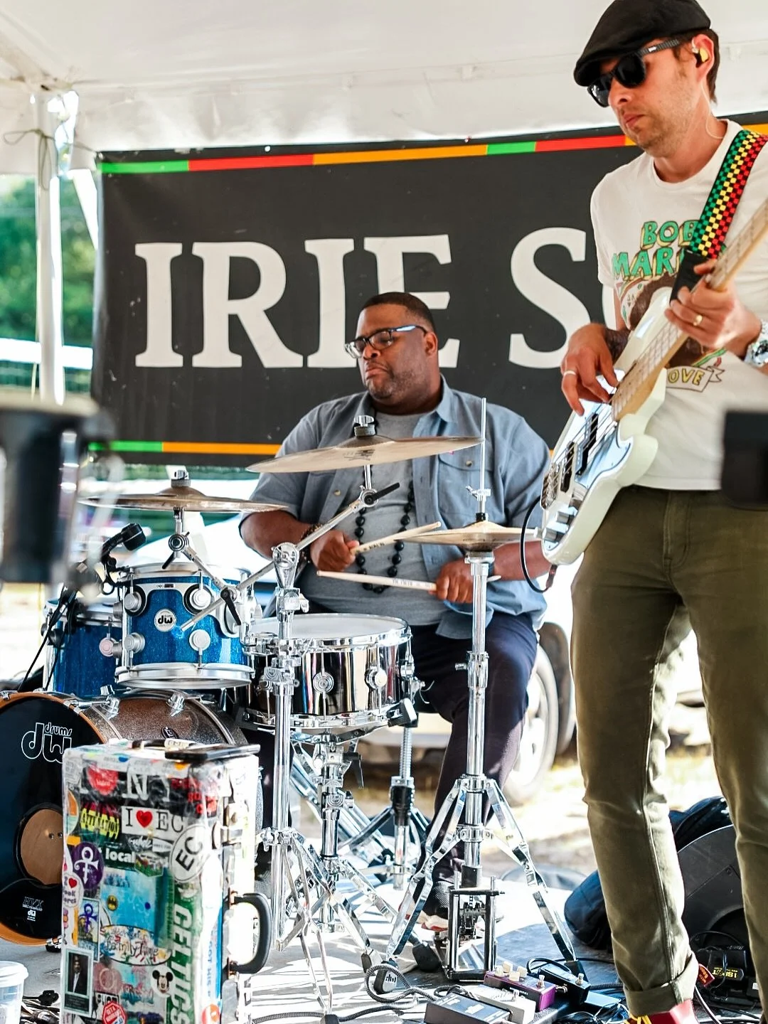 Dropping stills from our Sunday show at Big Guys BBQ Roadhouse in Hudson, WI! 
1/3 
@bigguysbbqroadhouse