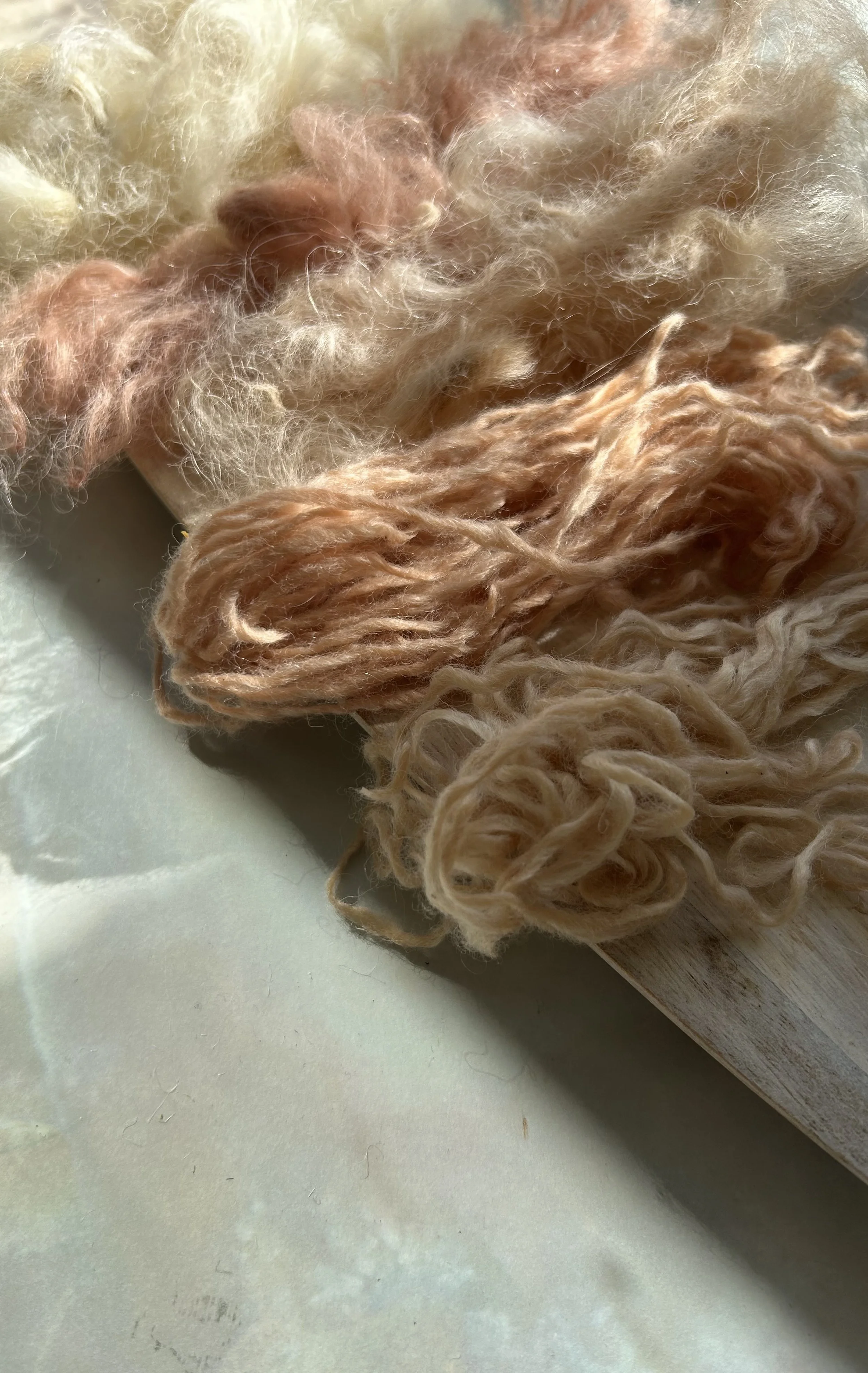 HAND DYE  WOOL AND YARN THE NATURAL 