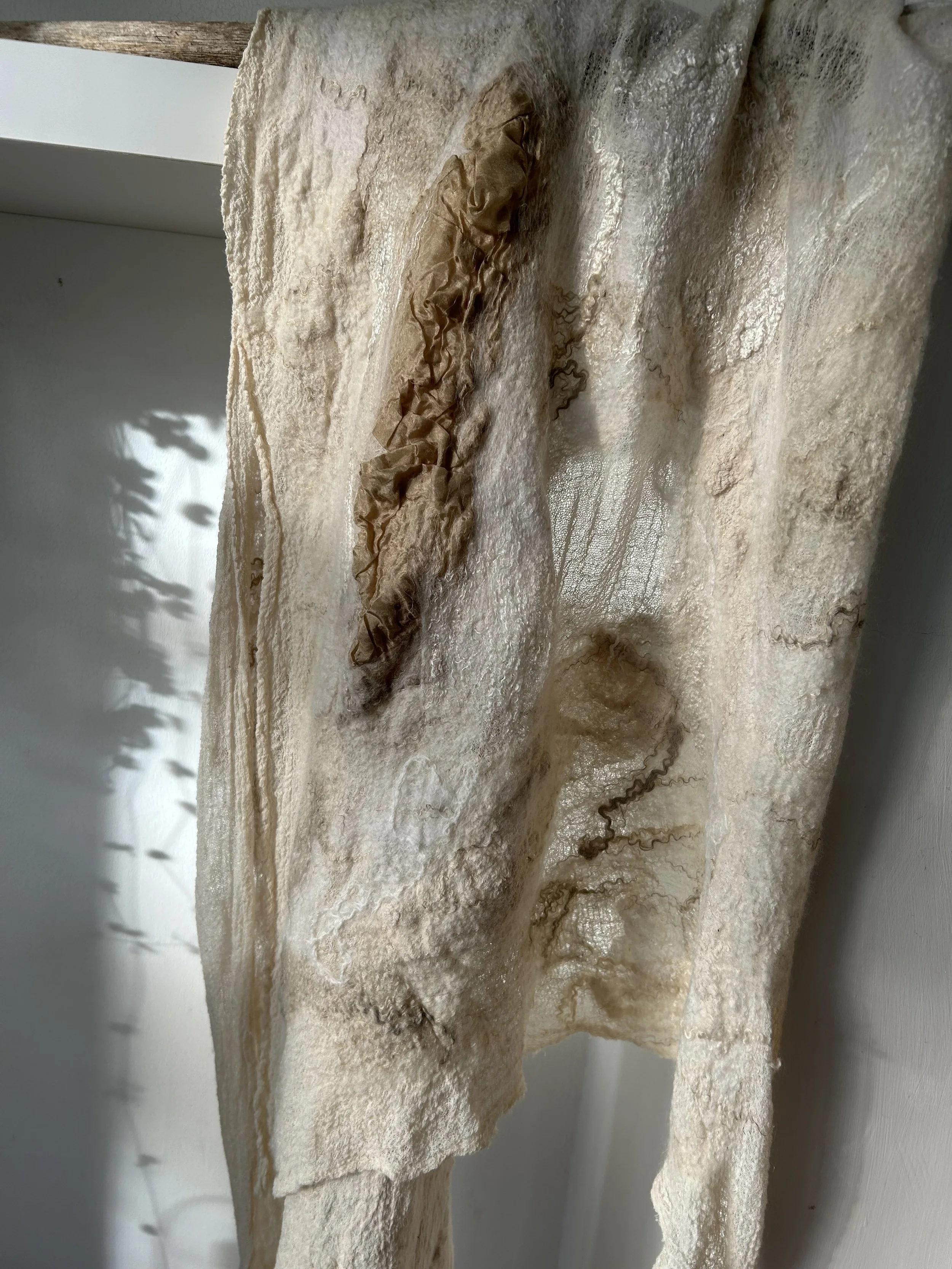 NUNO FELT SILK AND WOOL ART SCARF MAKING VIDEO COURSE
