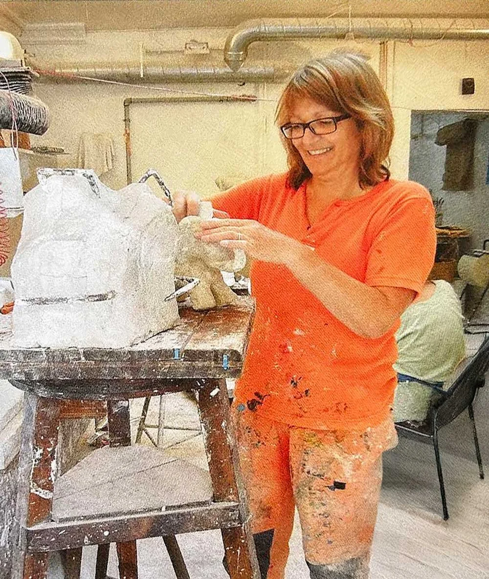 Anne-Mette laver kunst hos professor Pontus Kjerrman på Det Kongelige Danske Kunstakademi