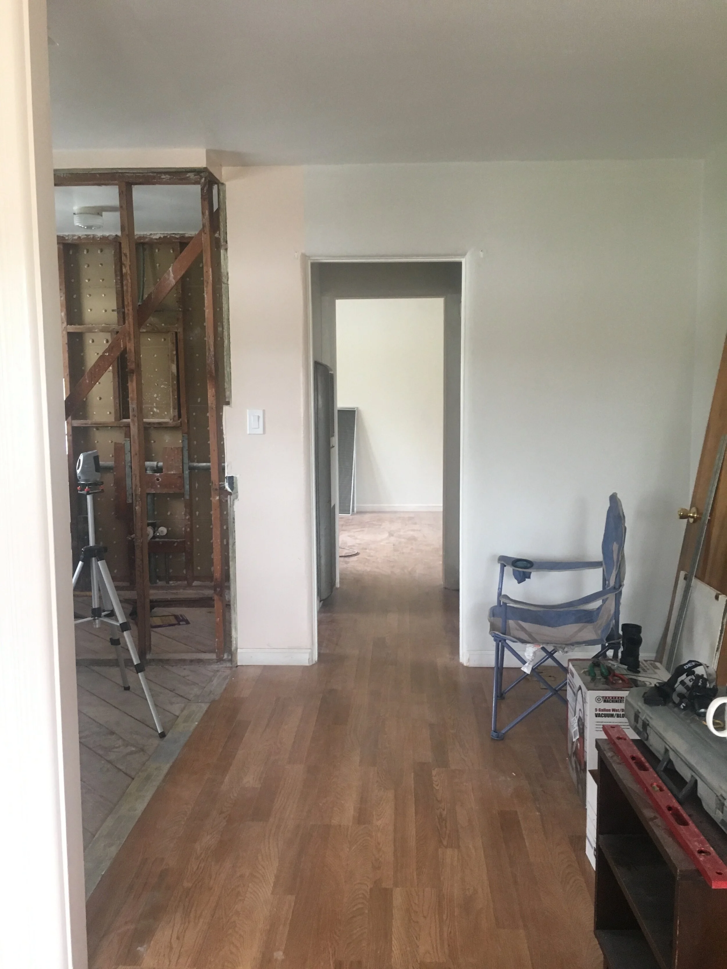 Before: the space right side of the entry way was unused.