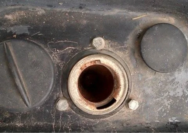 This is what the fuel cap on the DeLorean looks like...