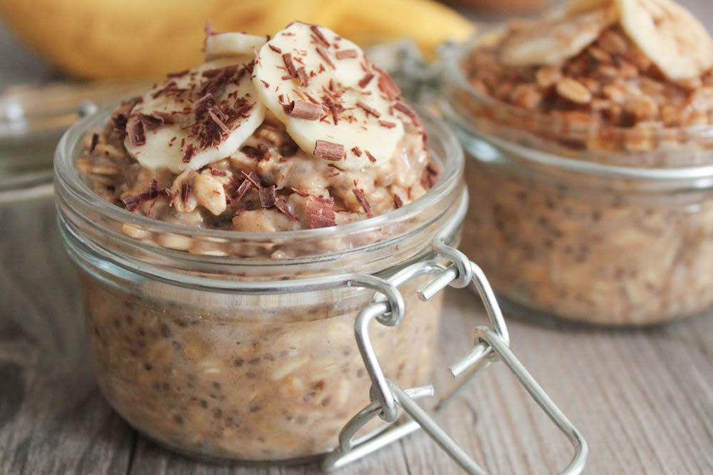 3. Peanut Butter Banana Overnight Oats // See recipe here .