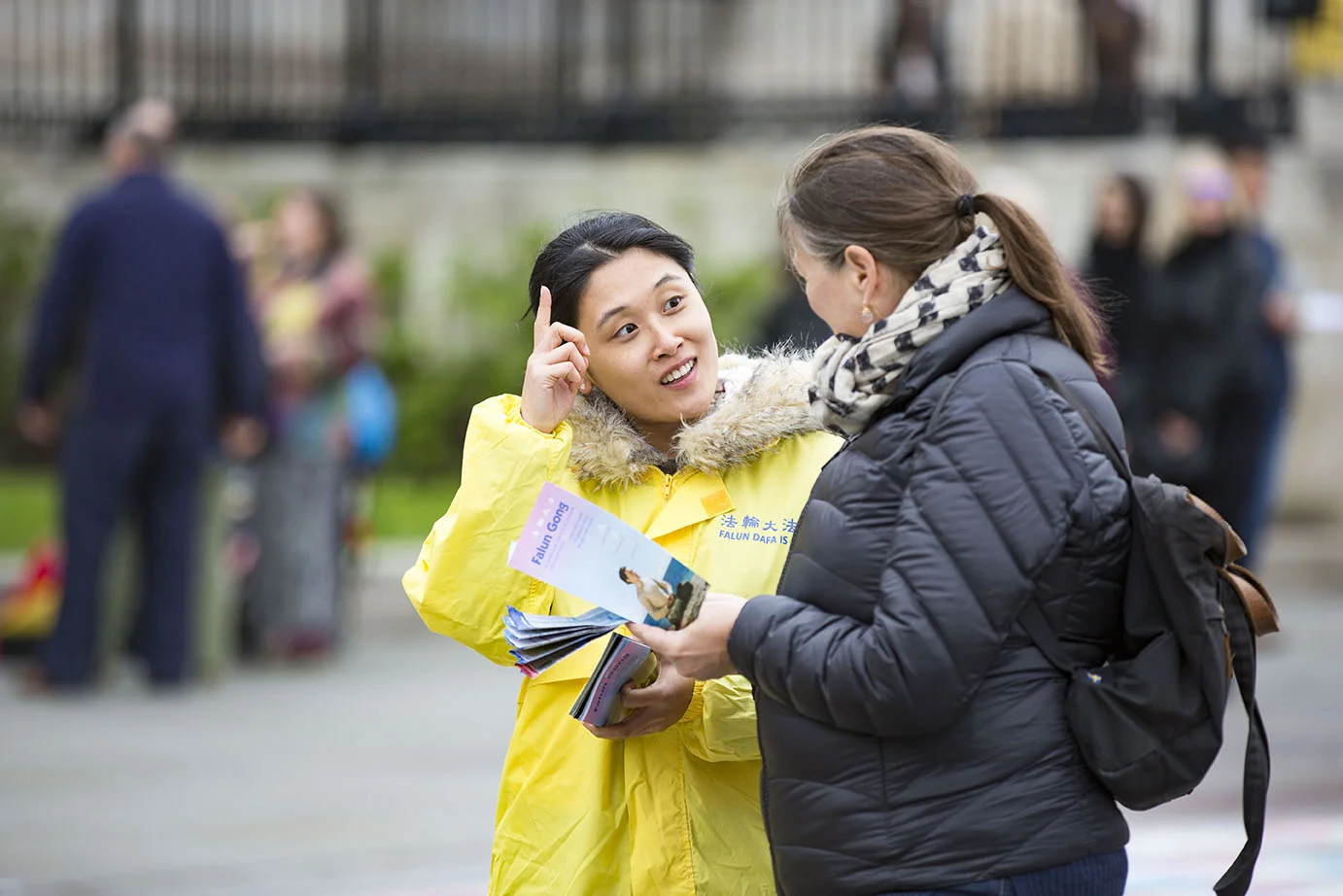 LONDON, UK, Sunday 24 April 2016
Commemorating April 25th 1999. The first peaceful appeal against the persecution of Falun Gong in China.
PHOTOS: Si Gross