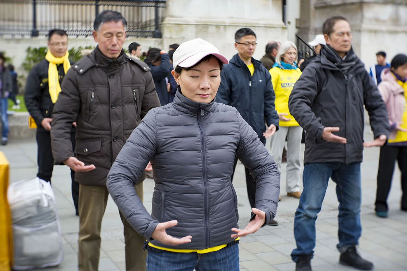 LONDON, UK, Sunday 24 April 2016
Commemorating April 25th 1999. The first peaceful appeal against the persecution of Falun Gong in China.
PHOTOS: Si Gross