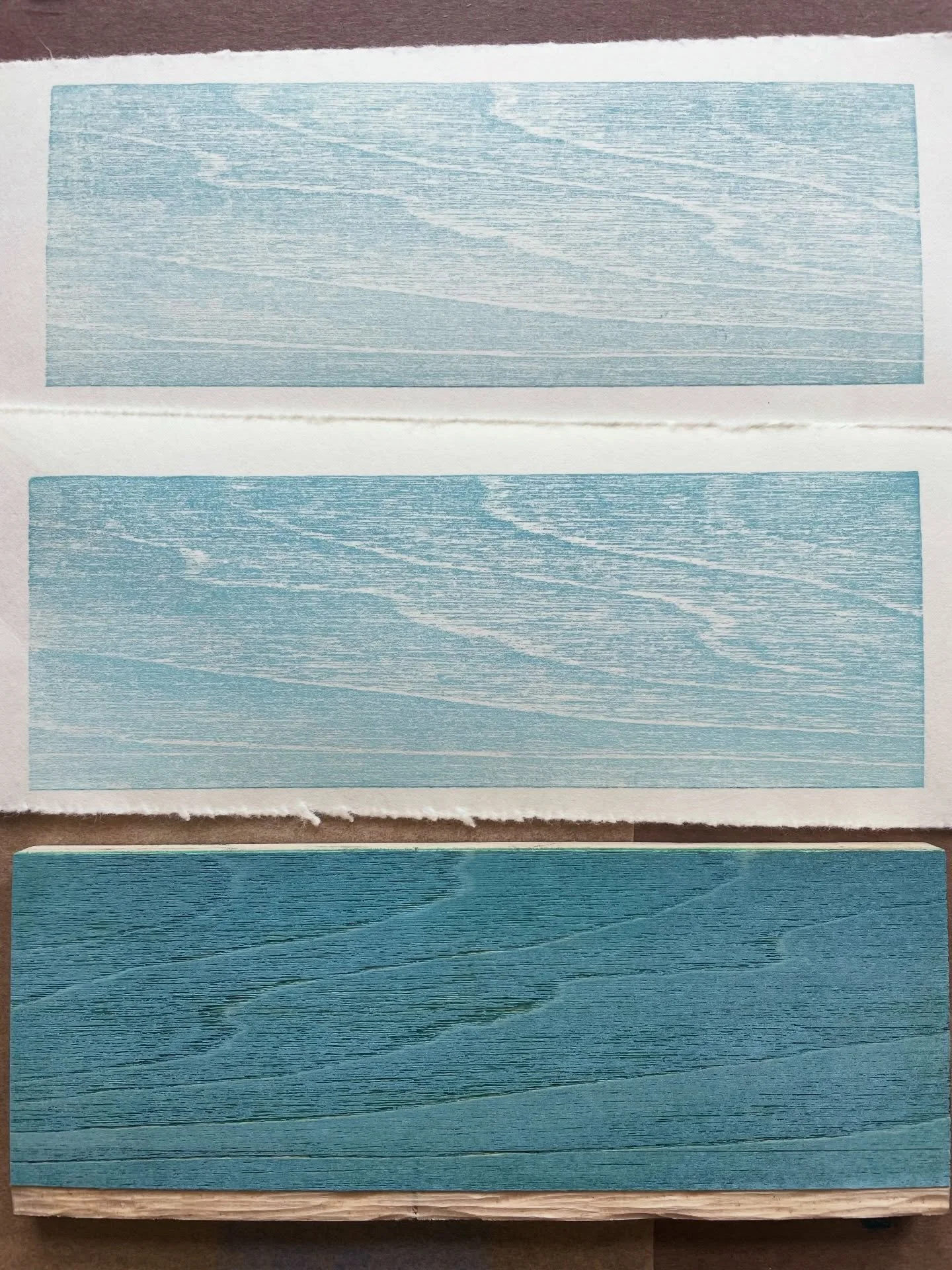 Dialing in my blue sky colors for my next print. #blueskies #woodblockprint #printmaking #artprocess #gradient