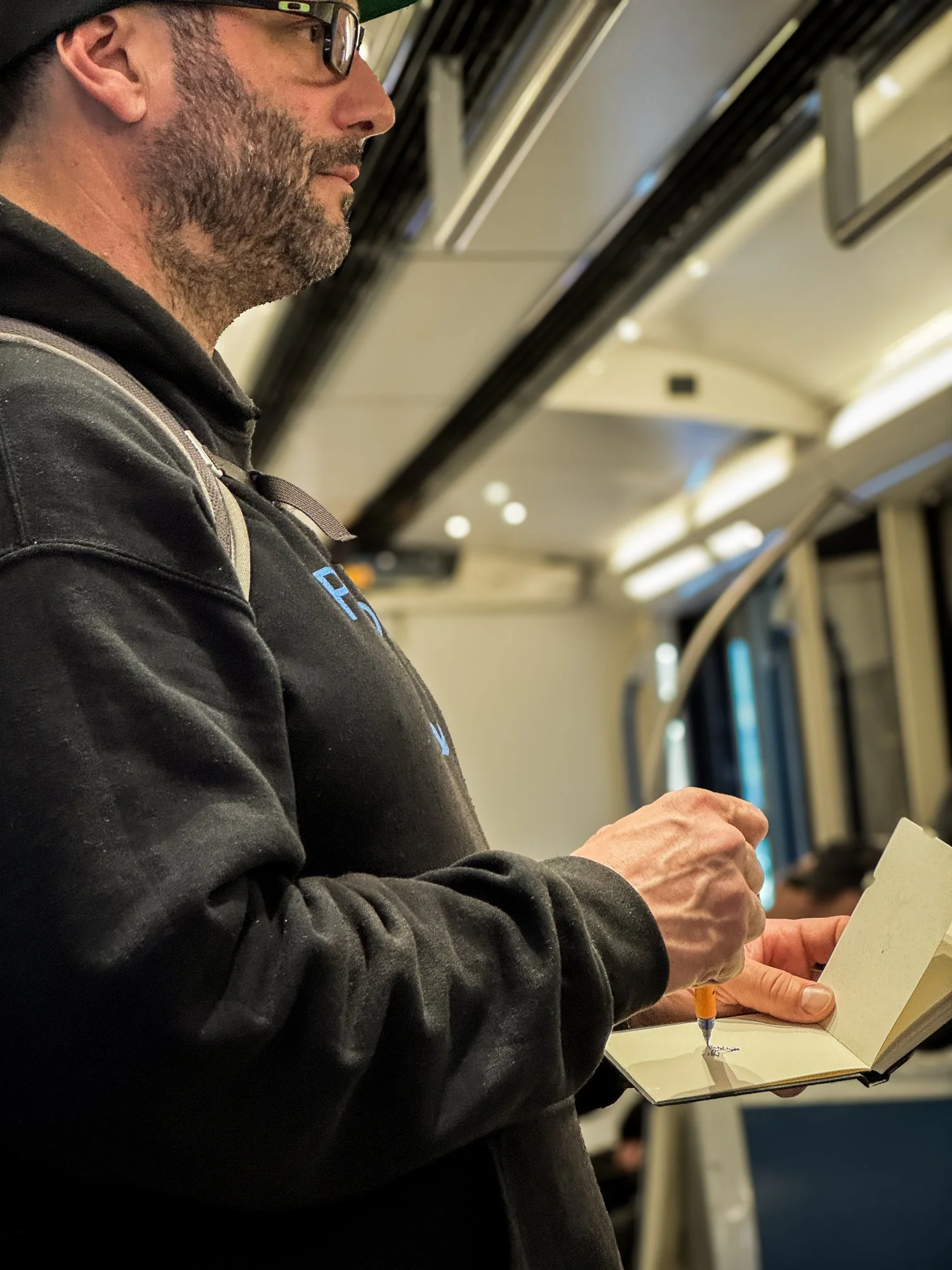 Mathieu_Leger_2026_Action_Drawings_Montreal_Metro_Photo_Vanessa_Moeller-02.JPG