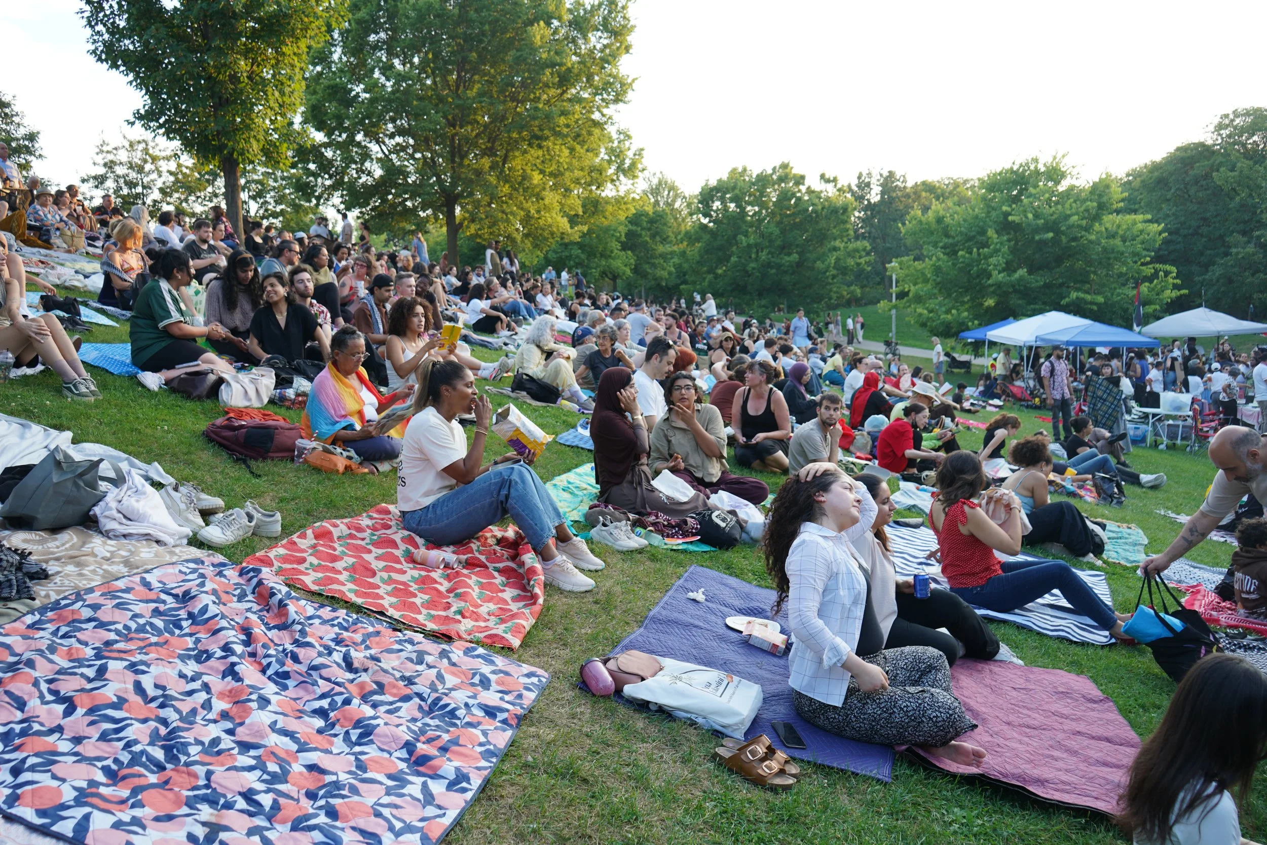 2026 OUTDOOR SCREENING AND SOUQ