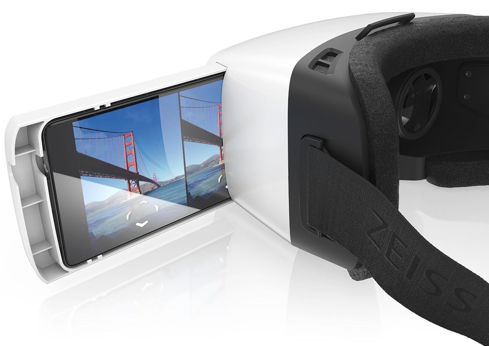 ZEISS VR Virtual Reality for iPhone 6 (Phone Tray Included) — Expert Drones
