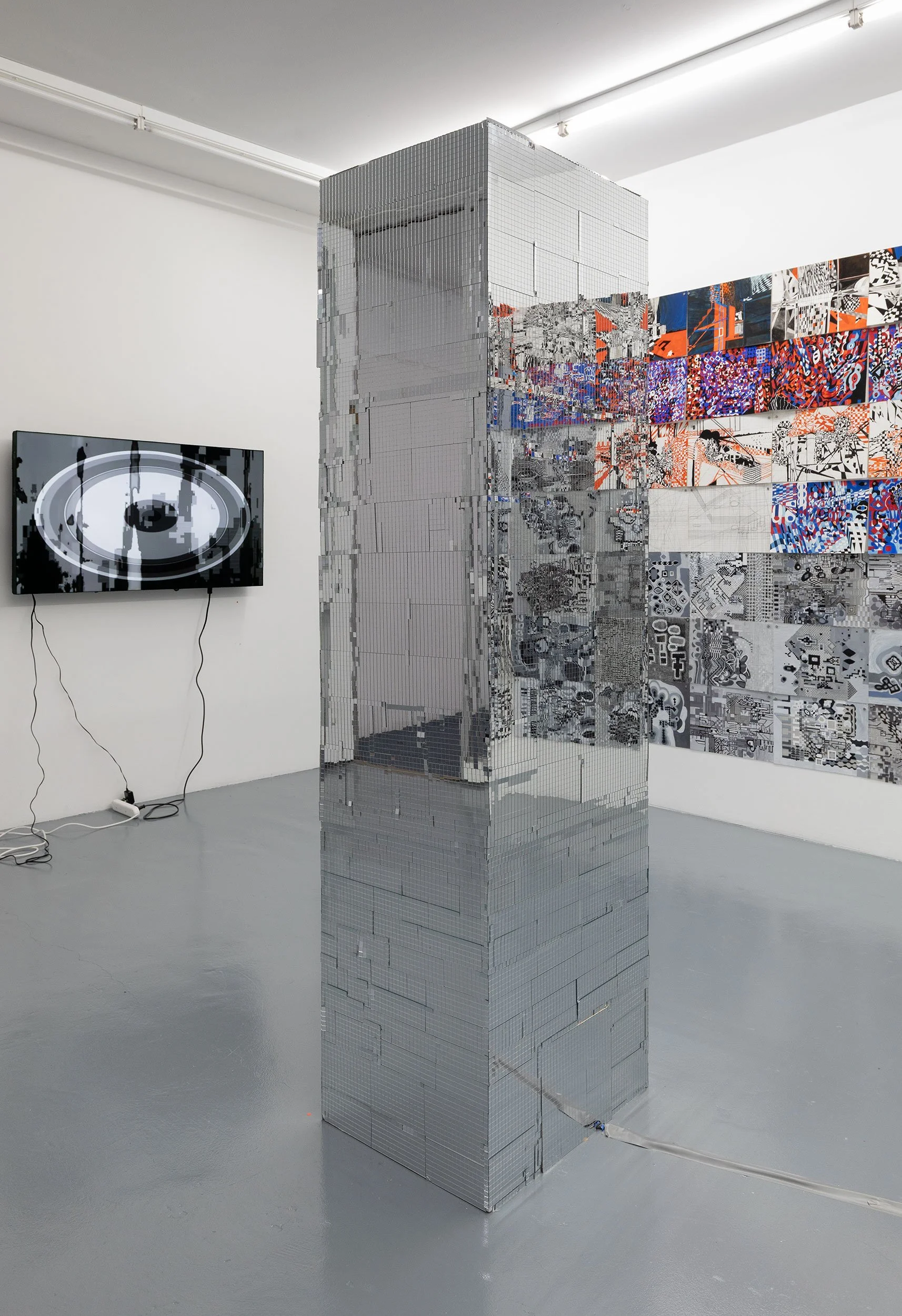 26-7_Douglas_5Walls-13.jpg