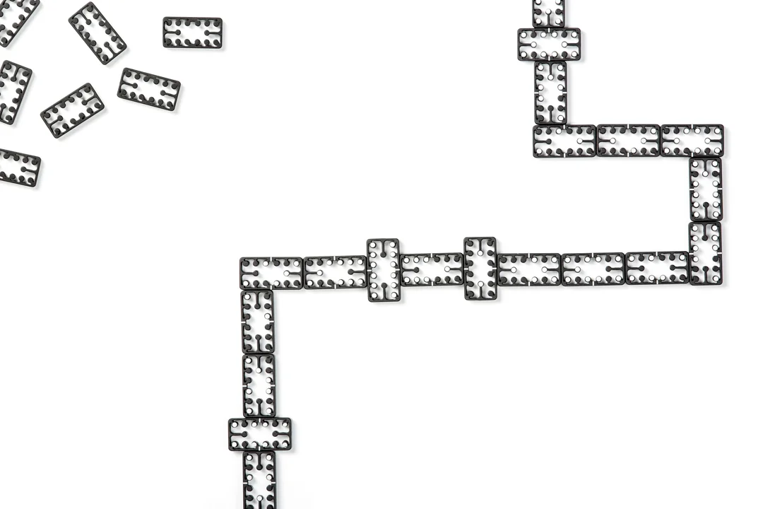 Domino_GamePlay_3-store.jpg