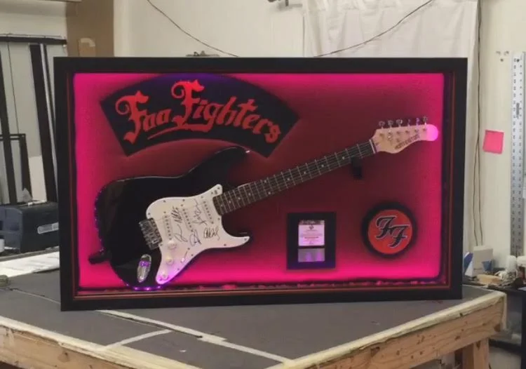 illuminated shadowbox