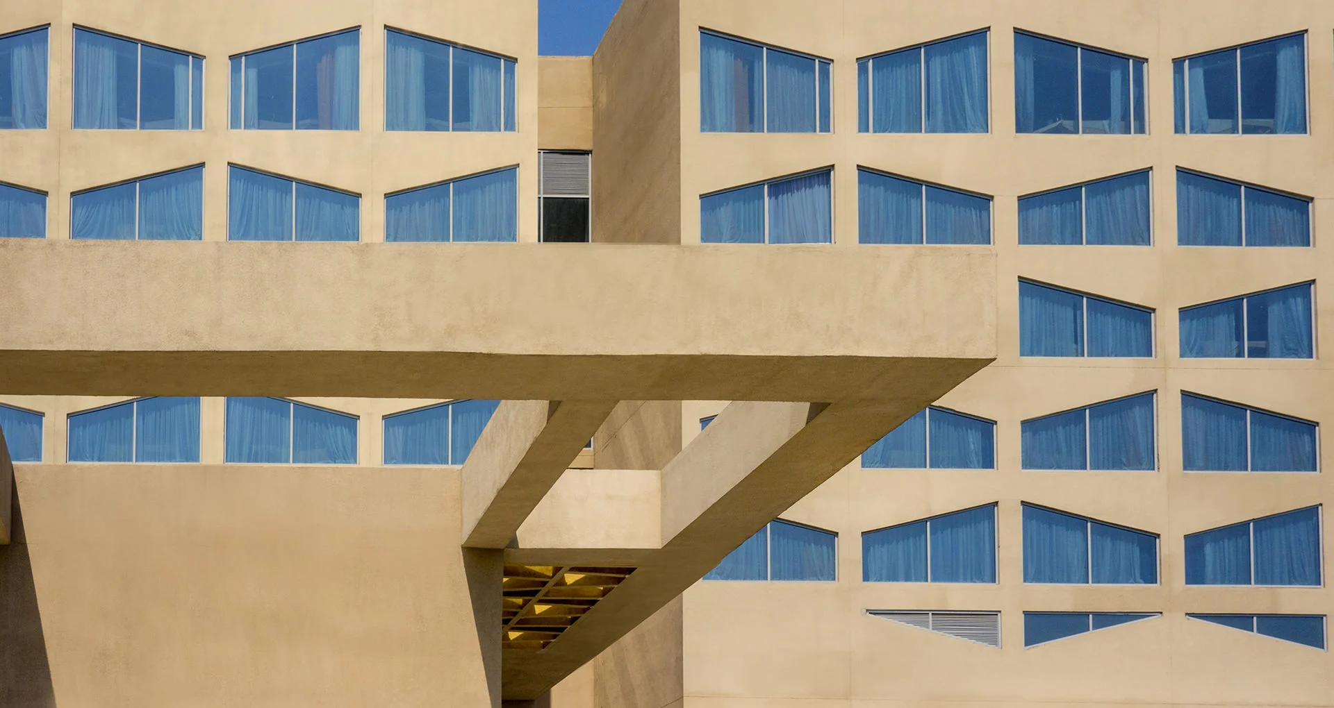 North elevation /Detail