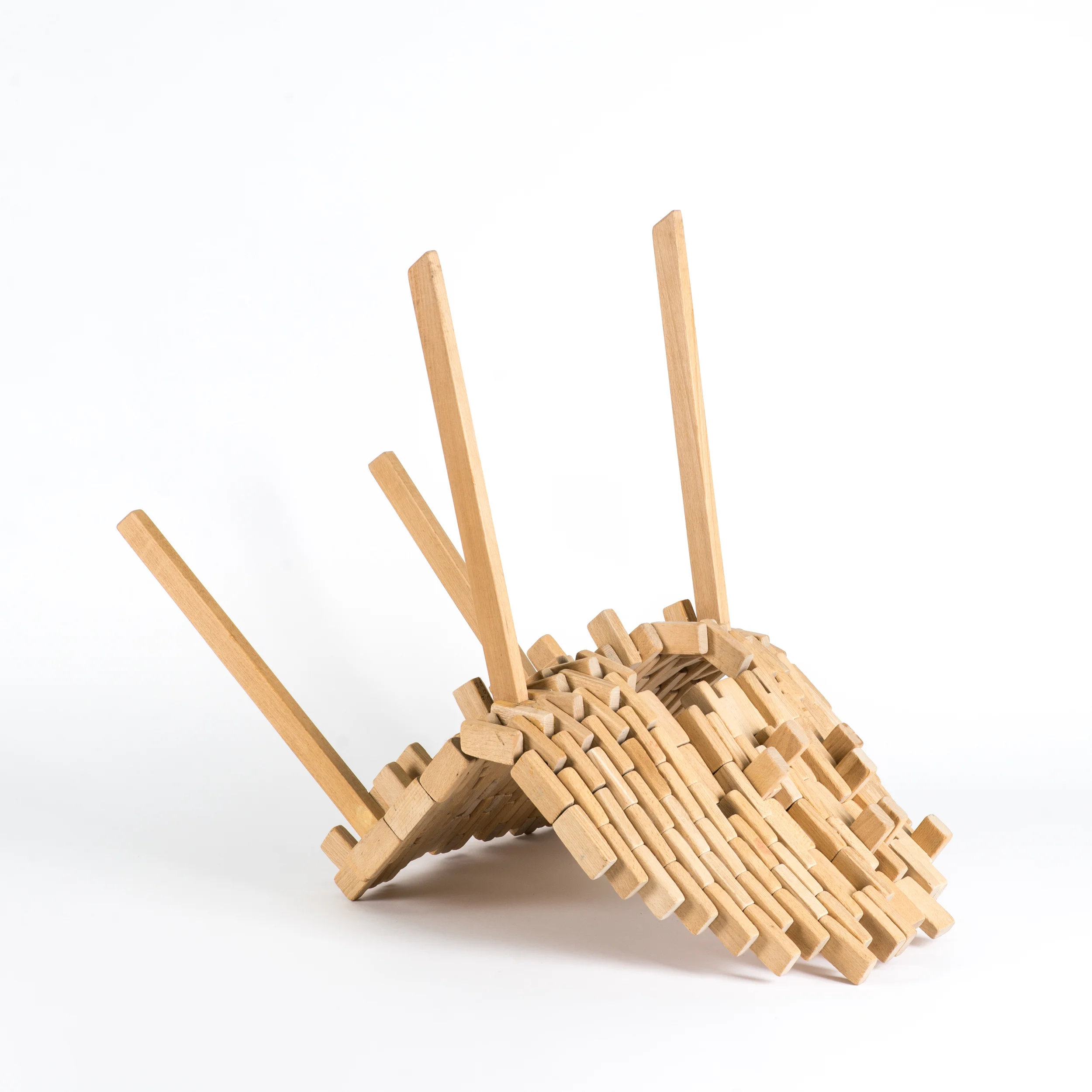 Bricks-chair-04.jpg