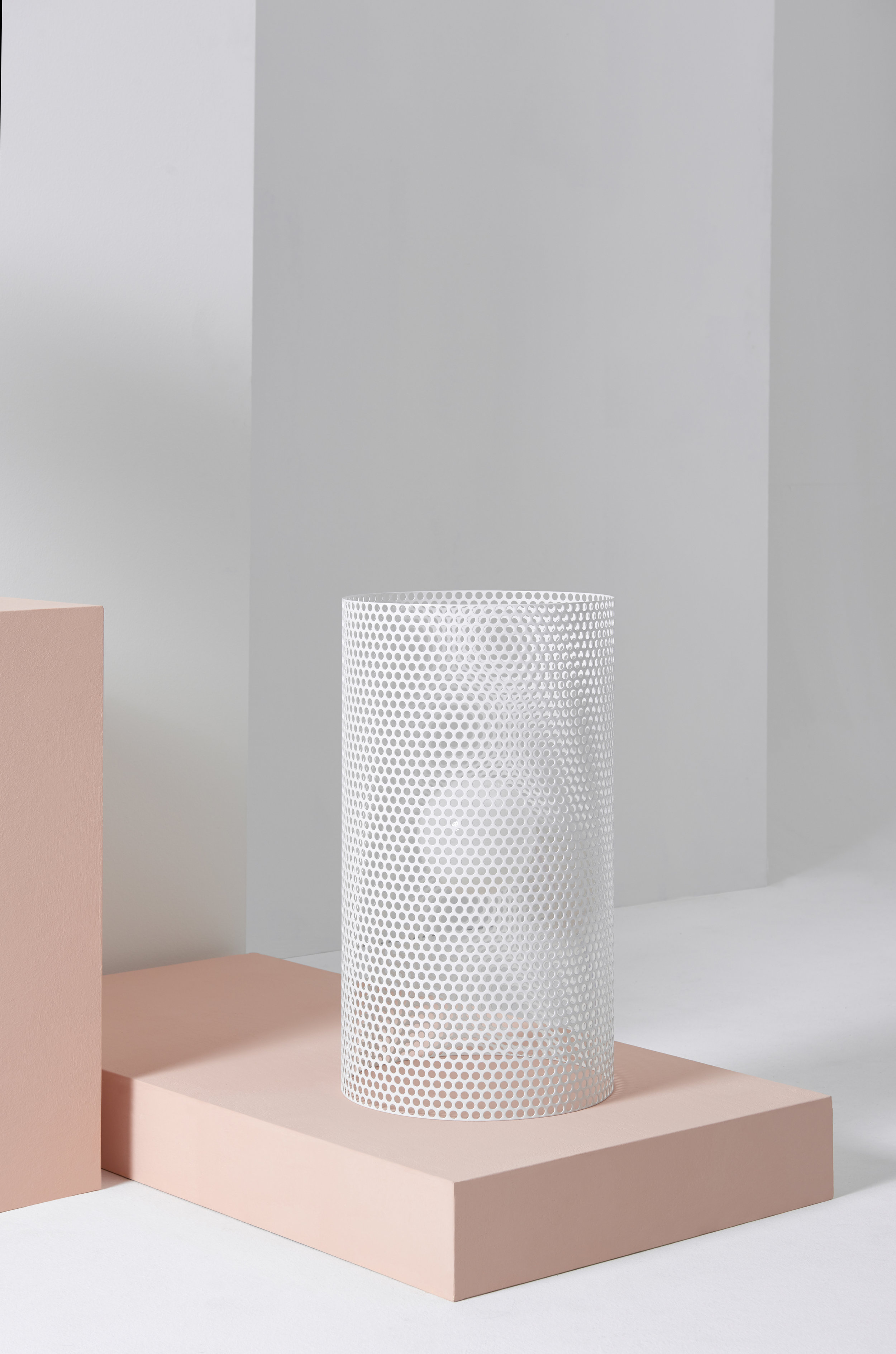 Peekaboo_Collection_Frederik_Kurzweg_Design_Studio_03.jpg