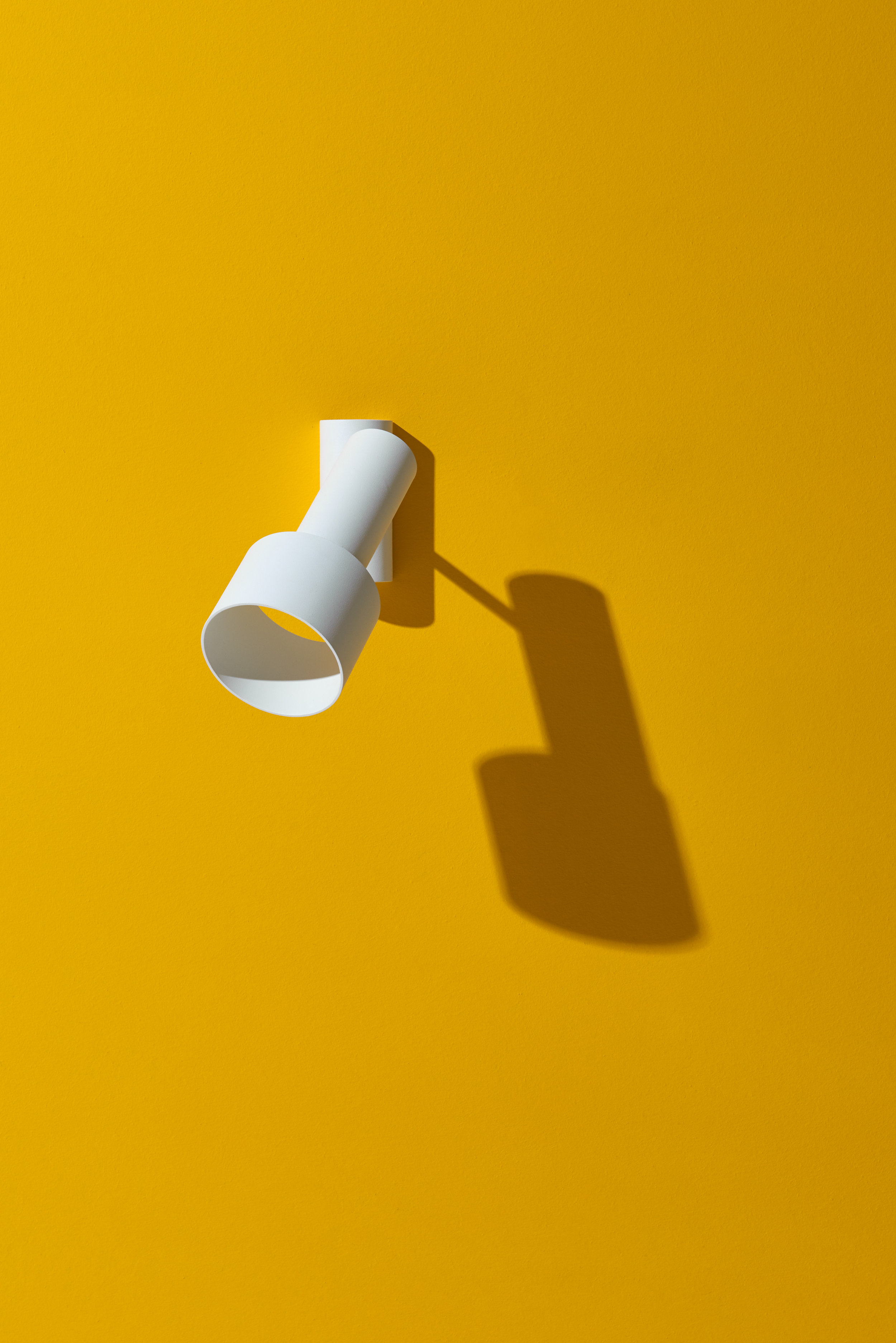 Tangent_Table_Lamp_Frederik_Kurzweg_Design_Studio_03.jpg