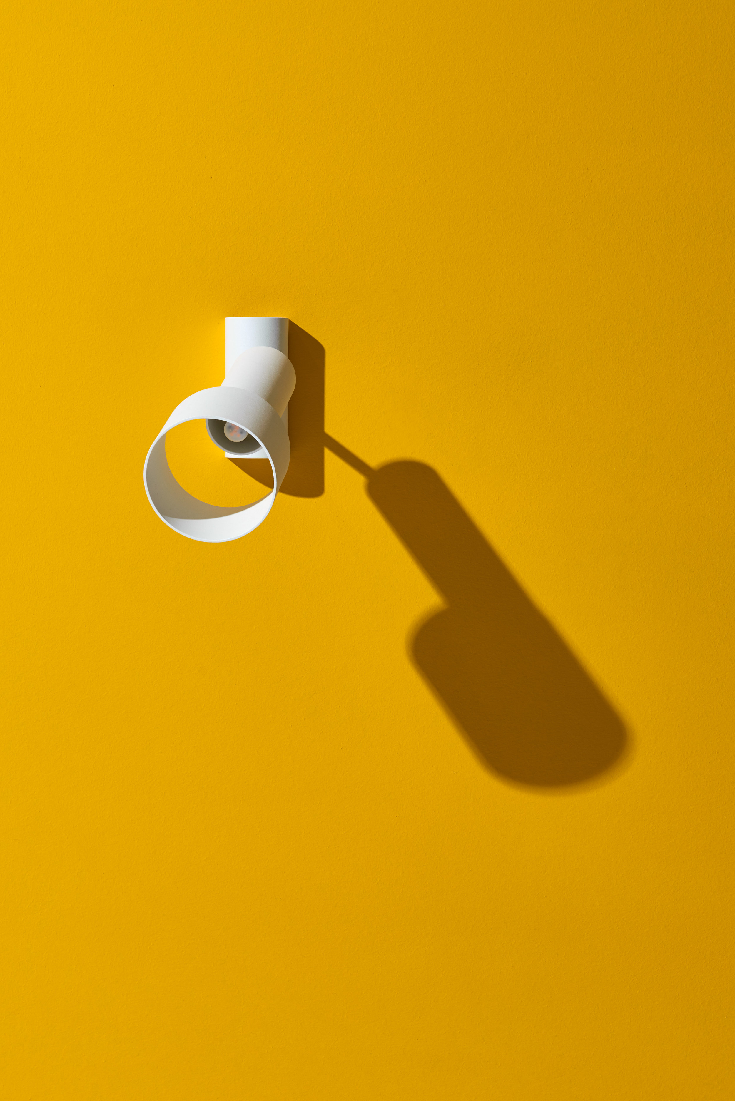 Tangent_Table_Lamp_Frederik_Kurzweg_Design_Studio_04.jpg