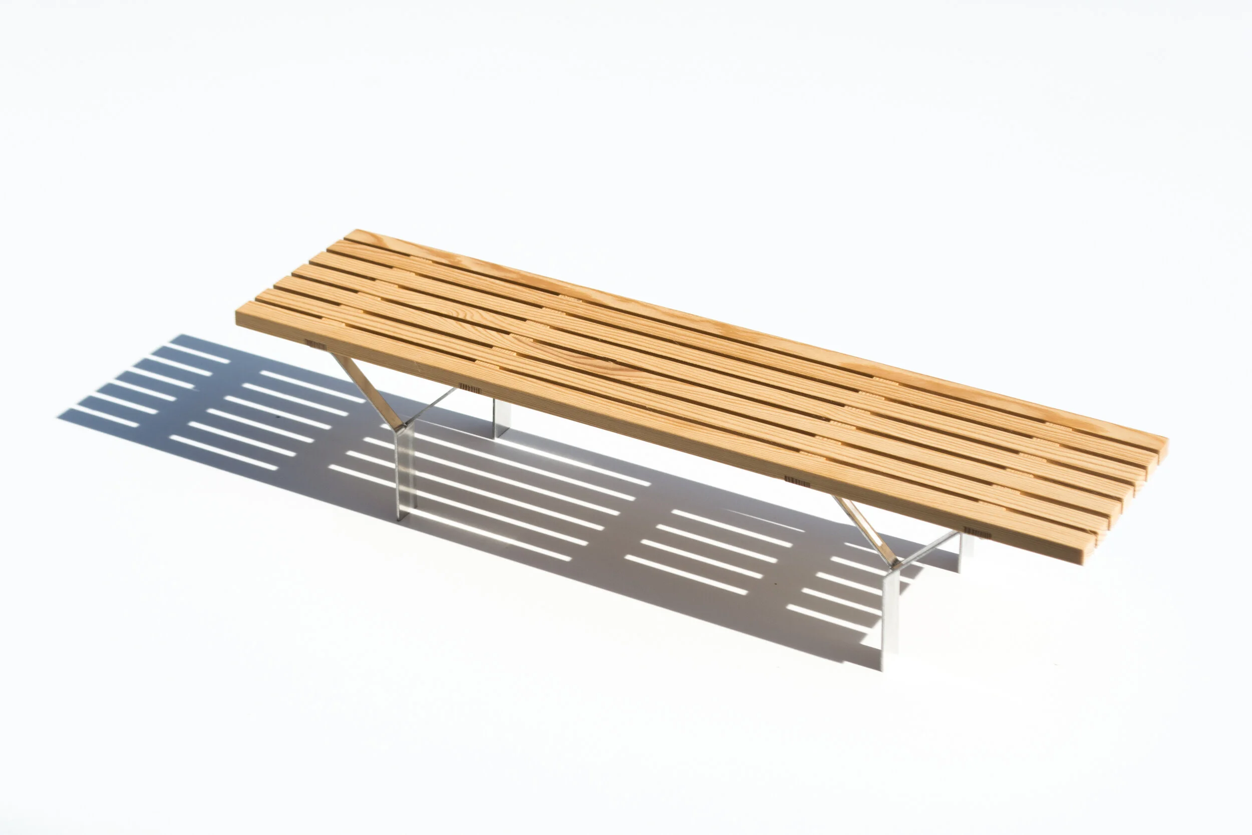 yy-bench-02.jpg