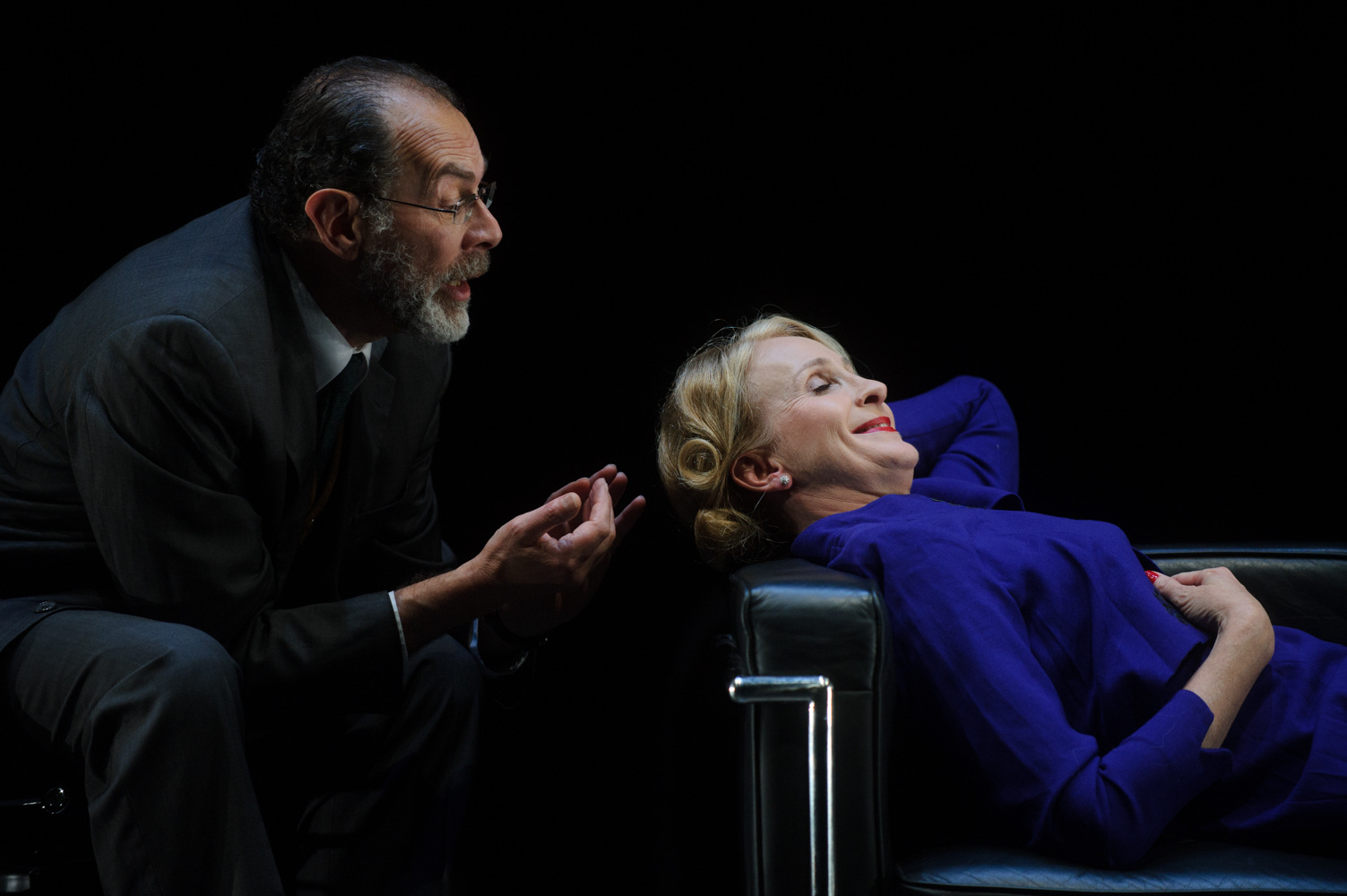 AntiHamlet_photoSarahWalker-7122_Mark-Wilson---Natasha-Herbert_1503.jpg